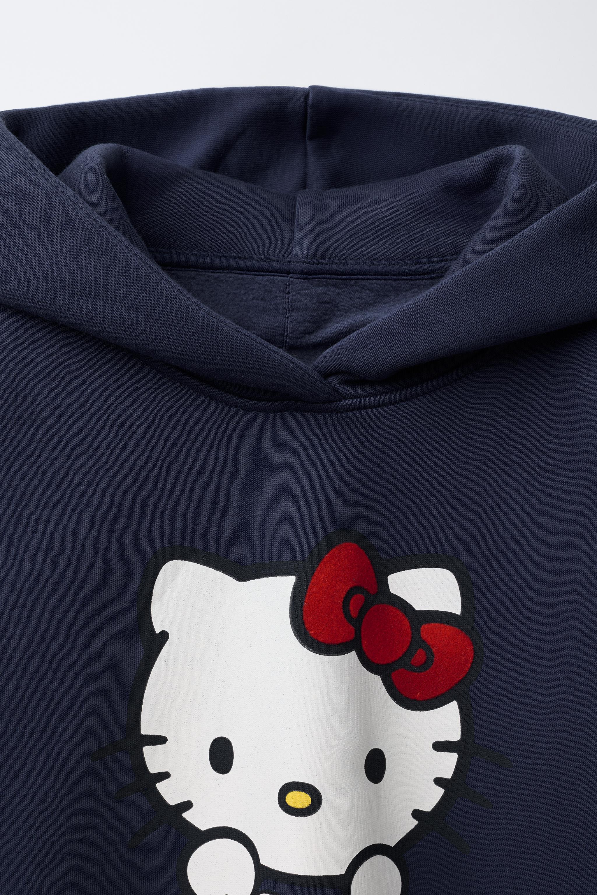 HELLO KITTY © SANRIO JOGGING SWEATSHIRT