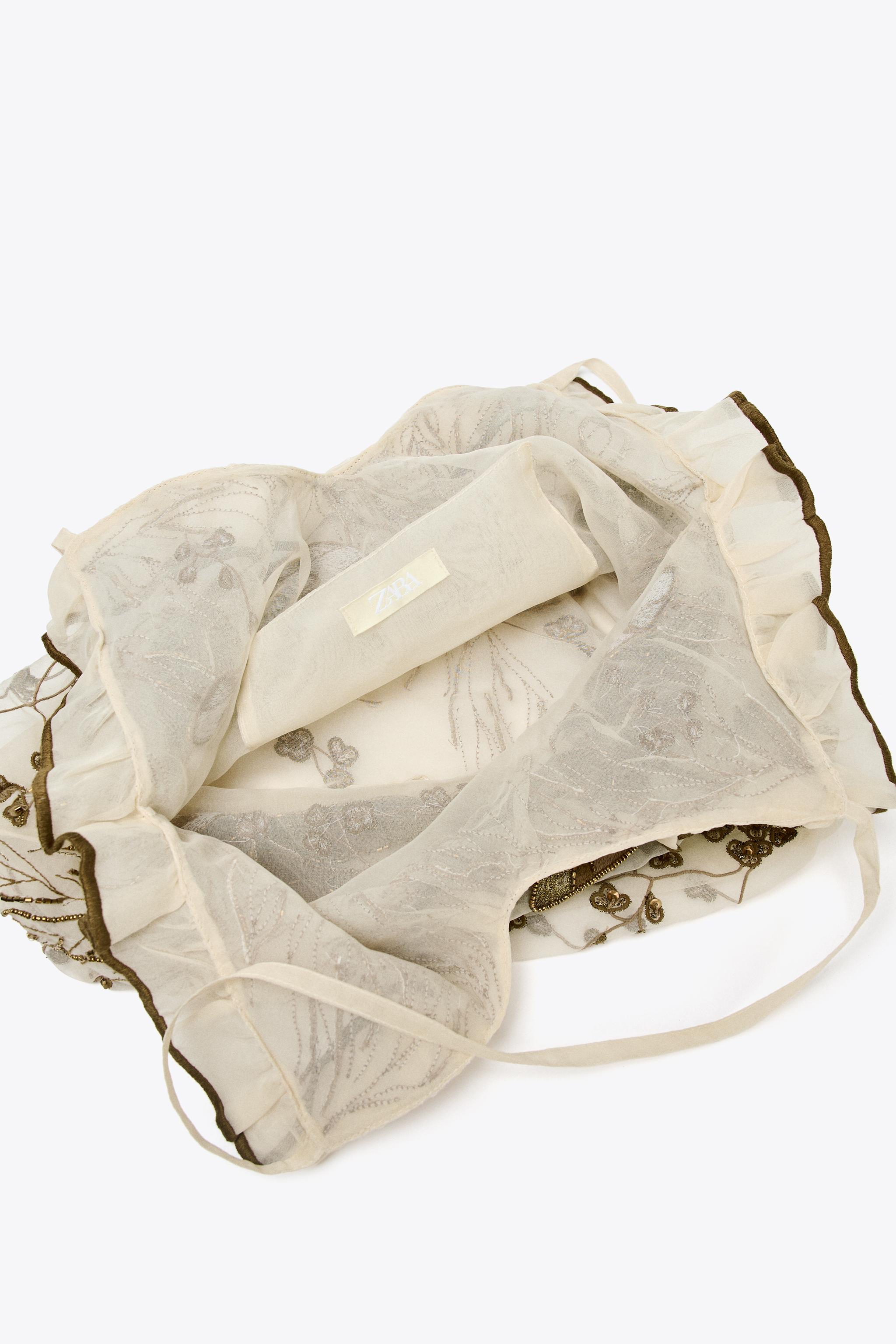 EMBROIDERED DETAIL SHOPPER