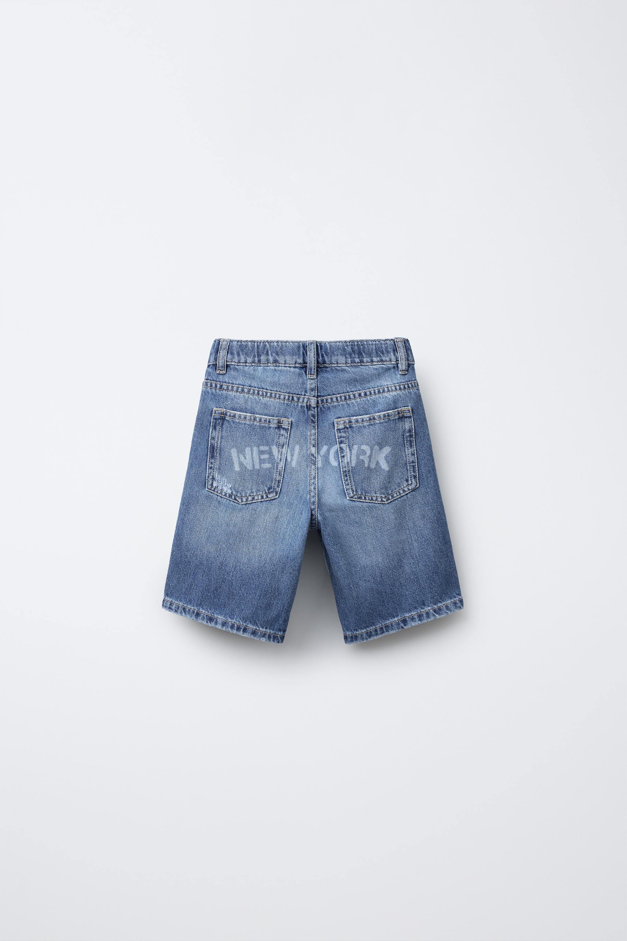 TEXT PRINT WIDE DENIM SHORTS