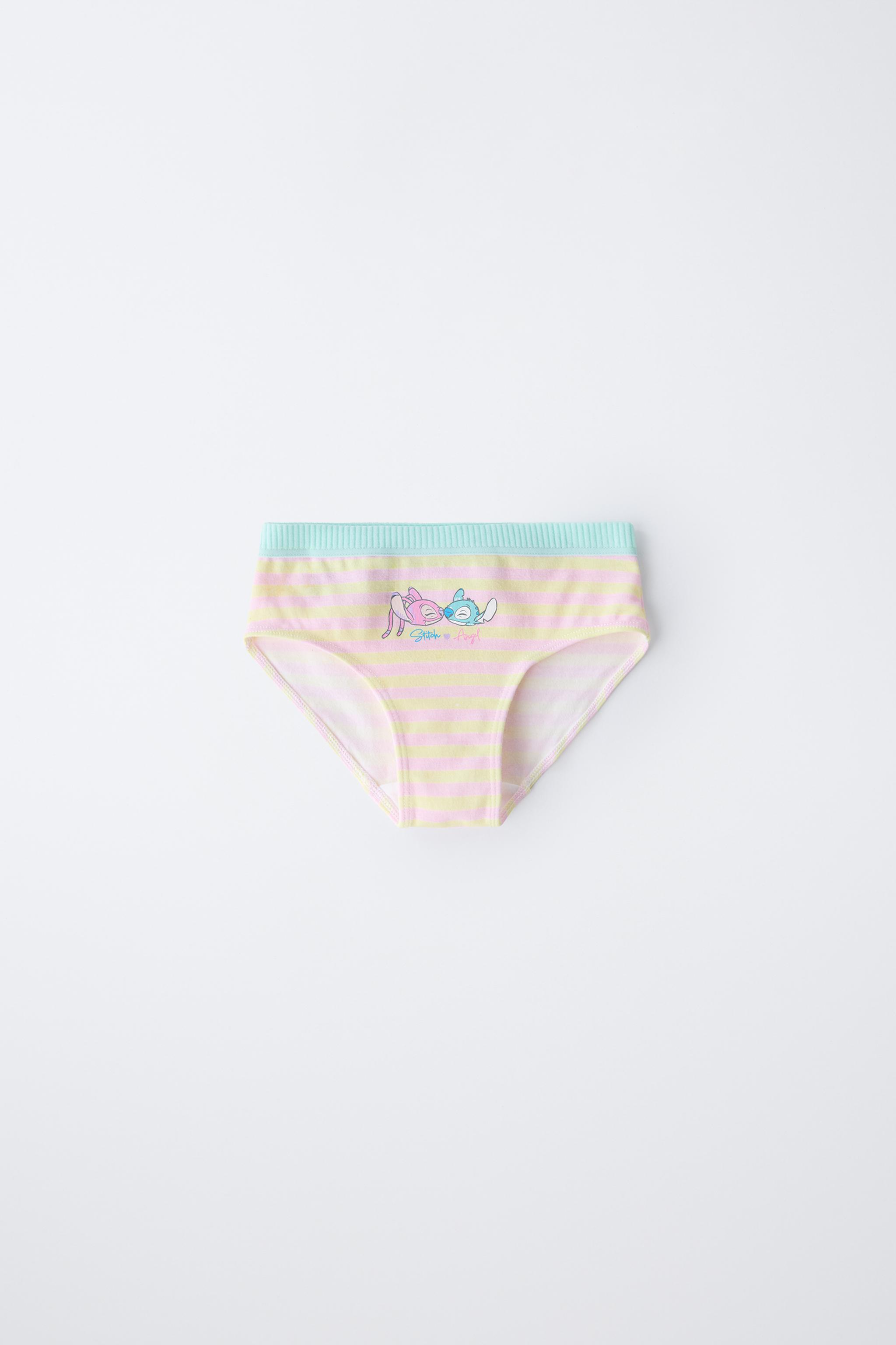 AGES 6-14 / THREE-PACK OF LILO & STITCH © DISNEY UNDERWEAR