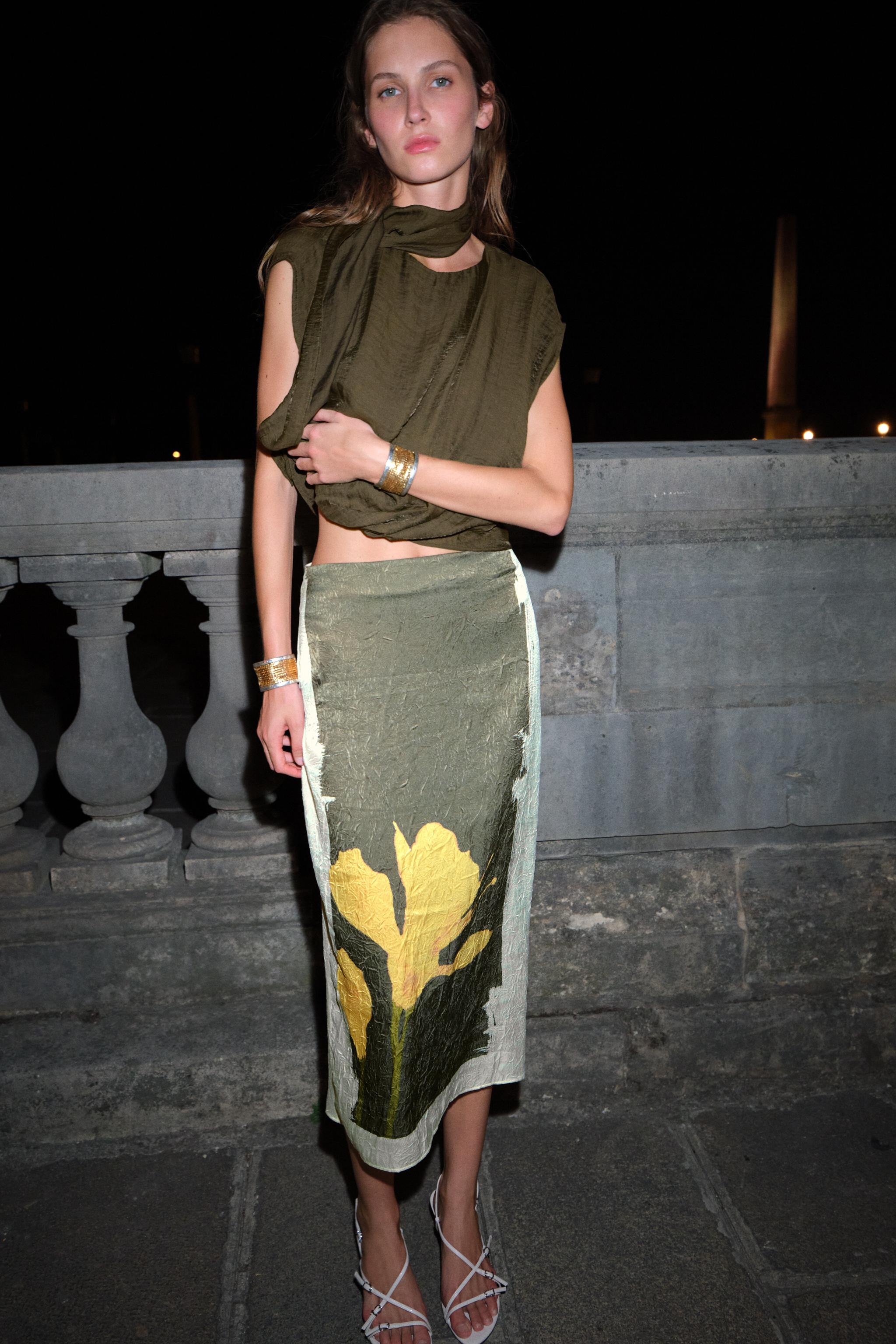 PRINTED WRINKLED EFFECT MIDI SKIRT