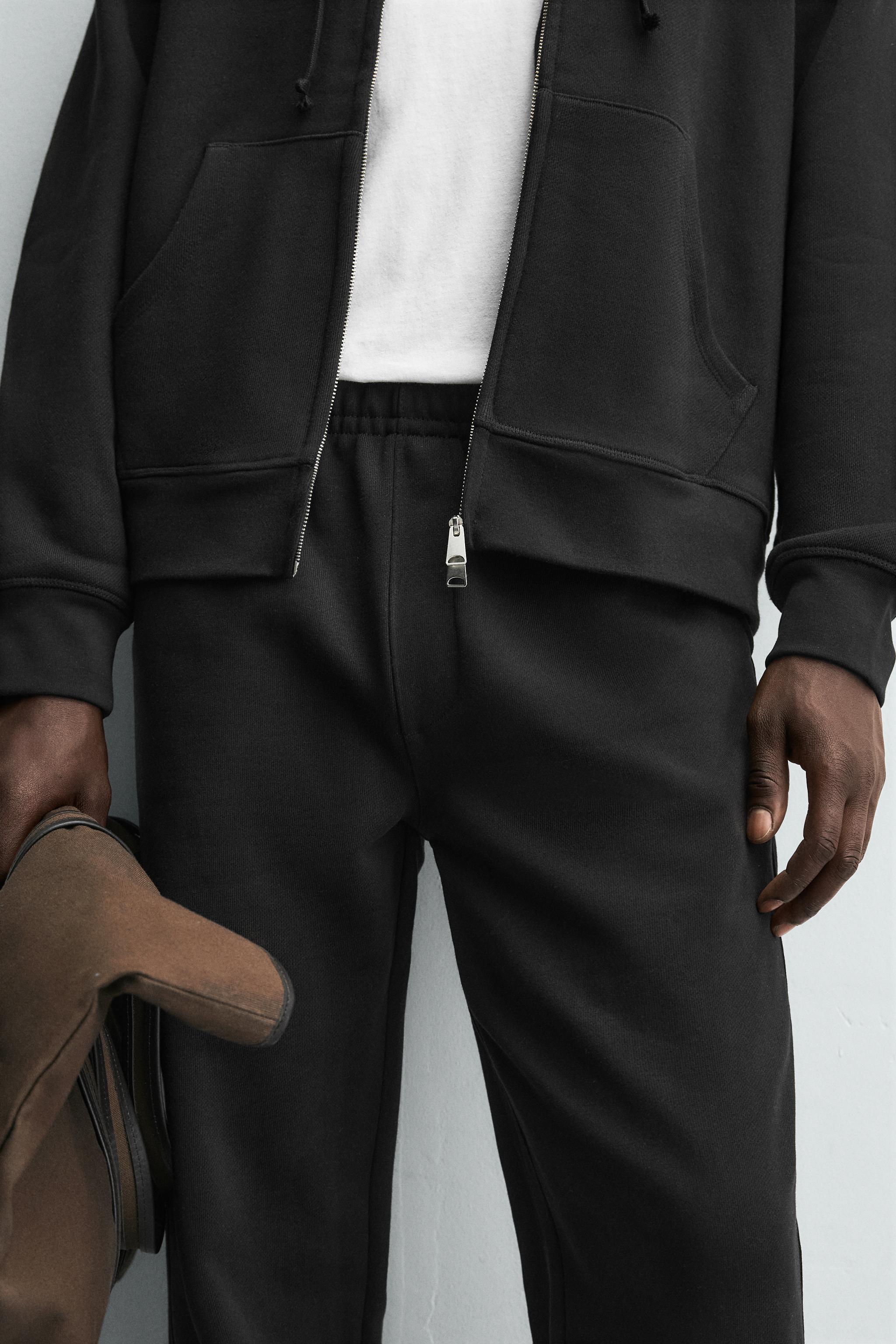 REGULAR FIT JOGGER PANTS