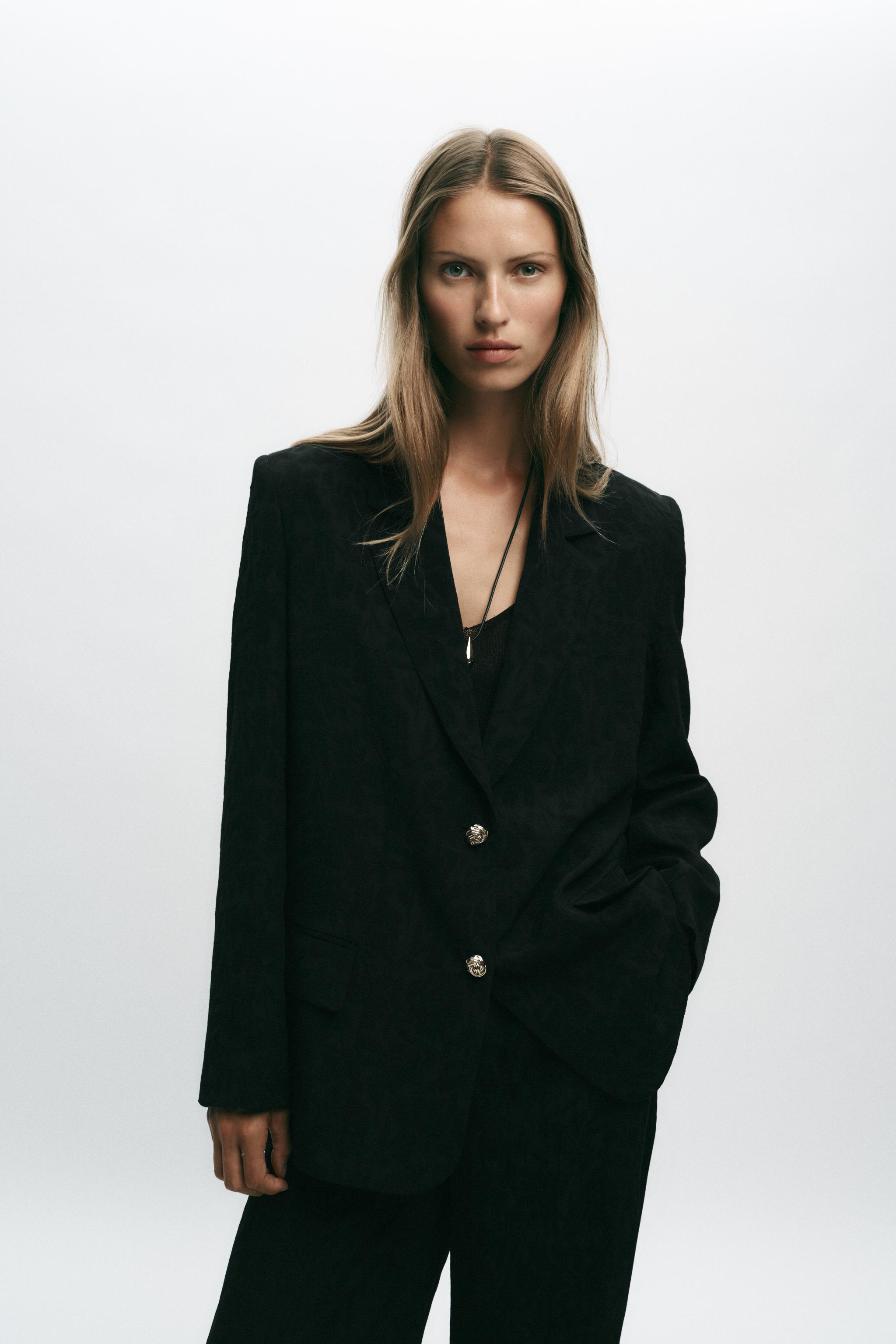 OVERSIZED JACQUARD BLAZER WITH SHOULDER PADS
