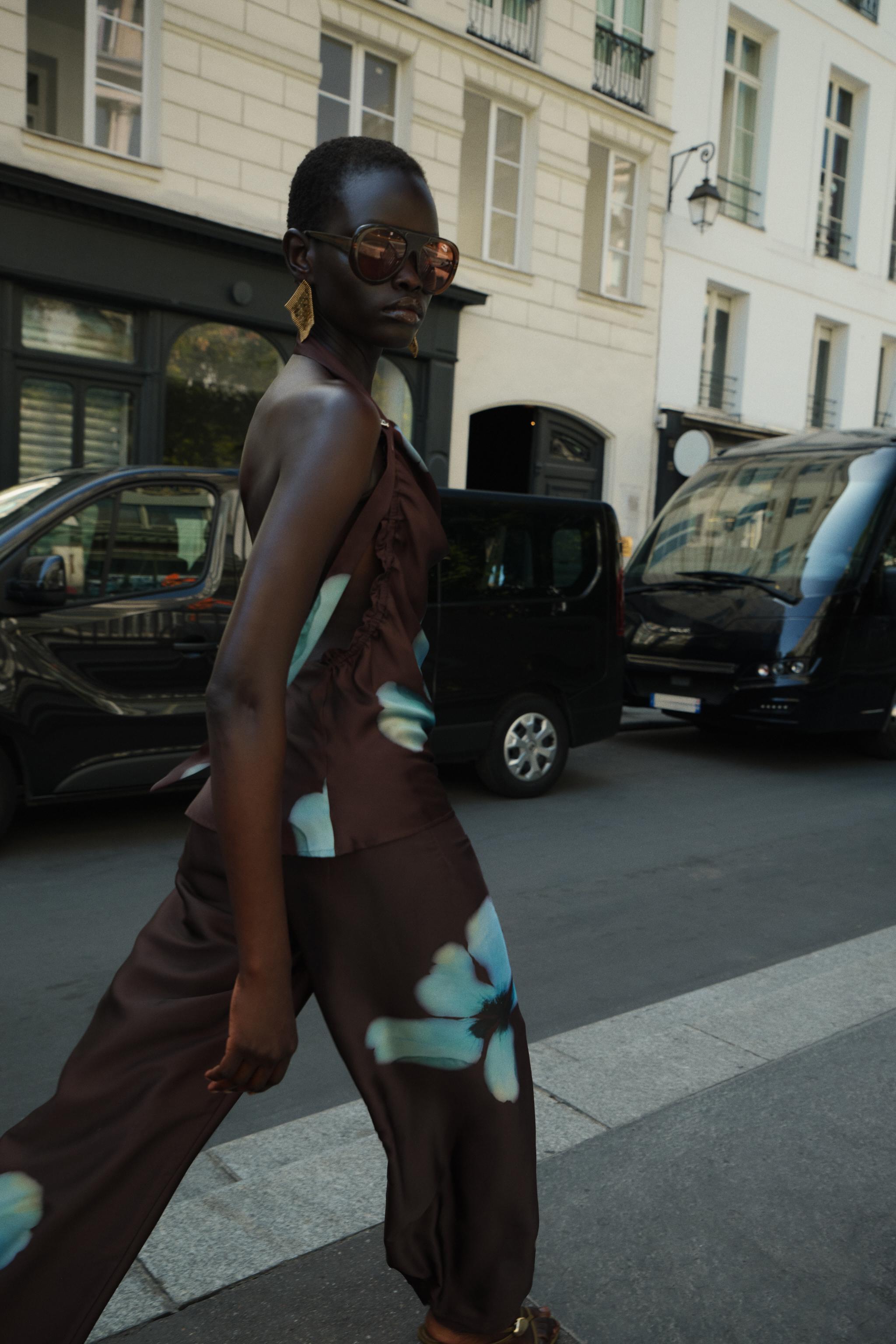 FLORAL PRINT SATIN EFFECT TOP