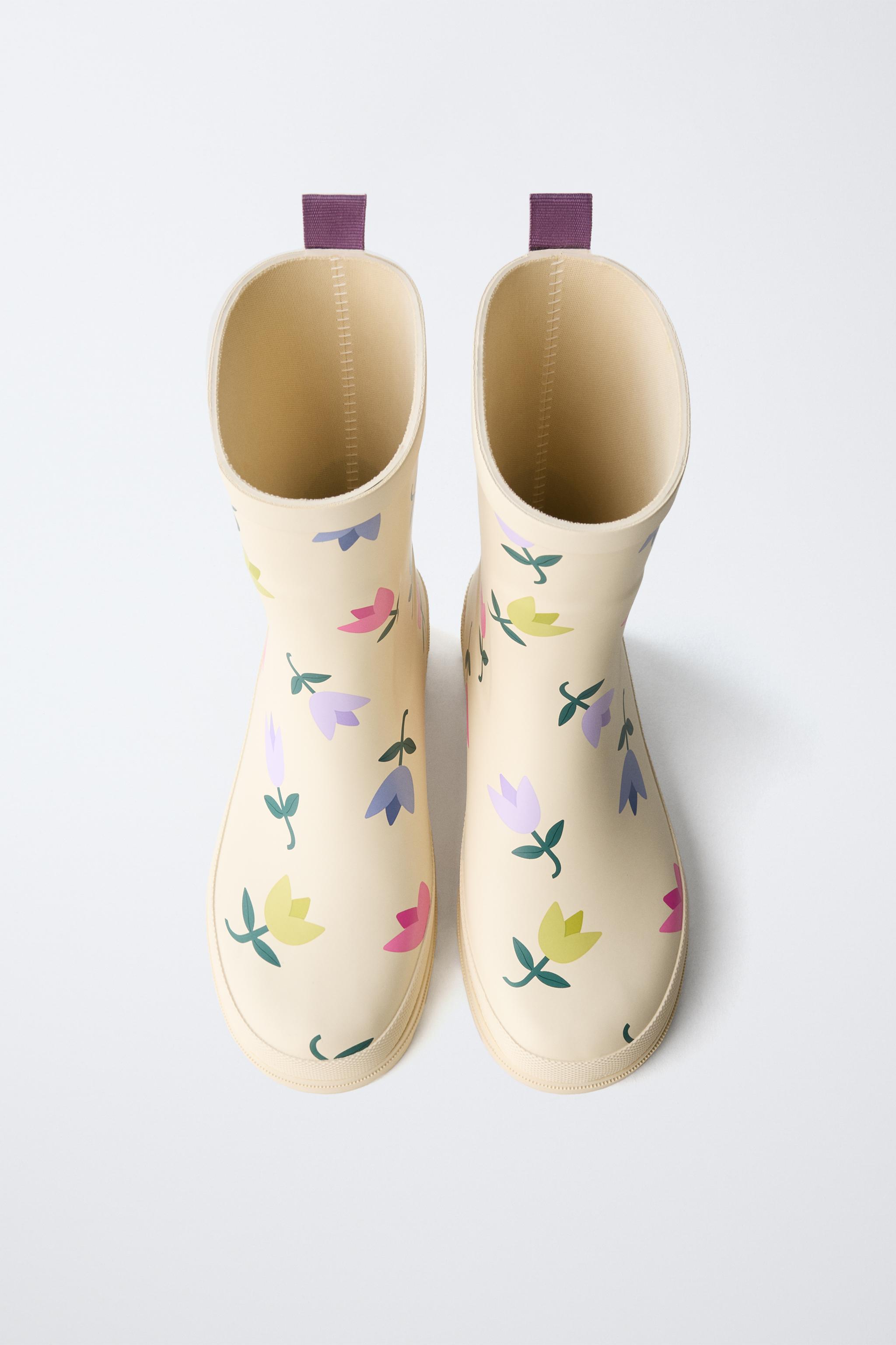 TULIP RAIN BOOTS