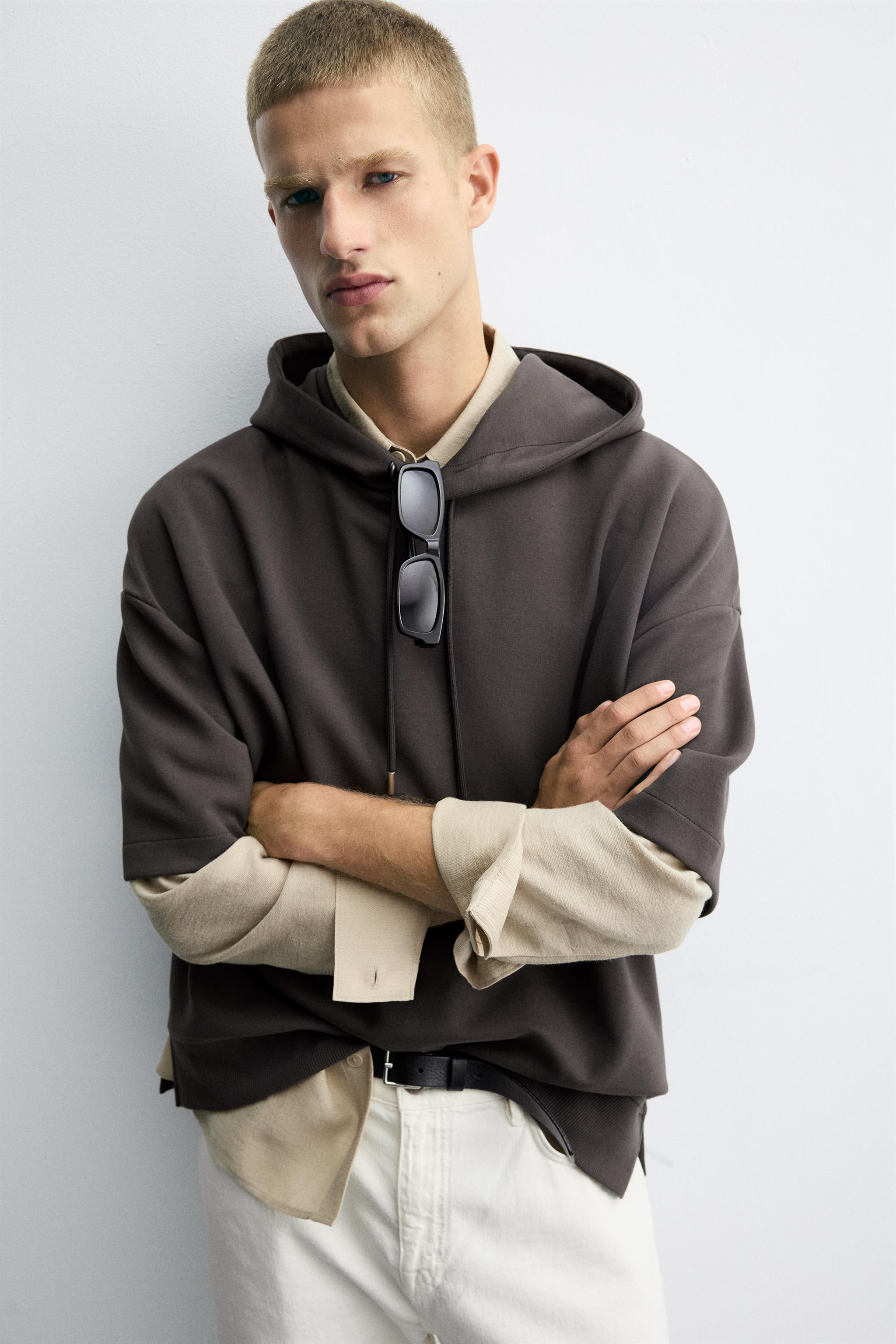 INTERLOCK HOODED SWEATSHIRT WITH LABEL