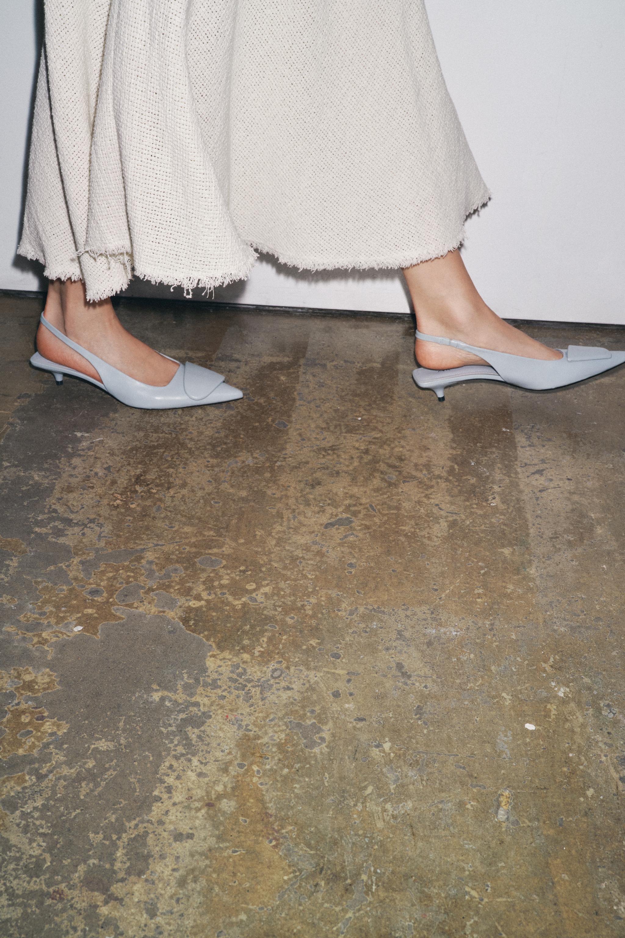 APPLIQUÉ SLINGBACK SHOES