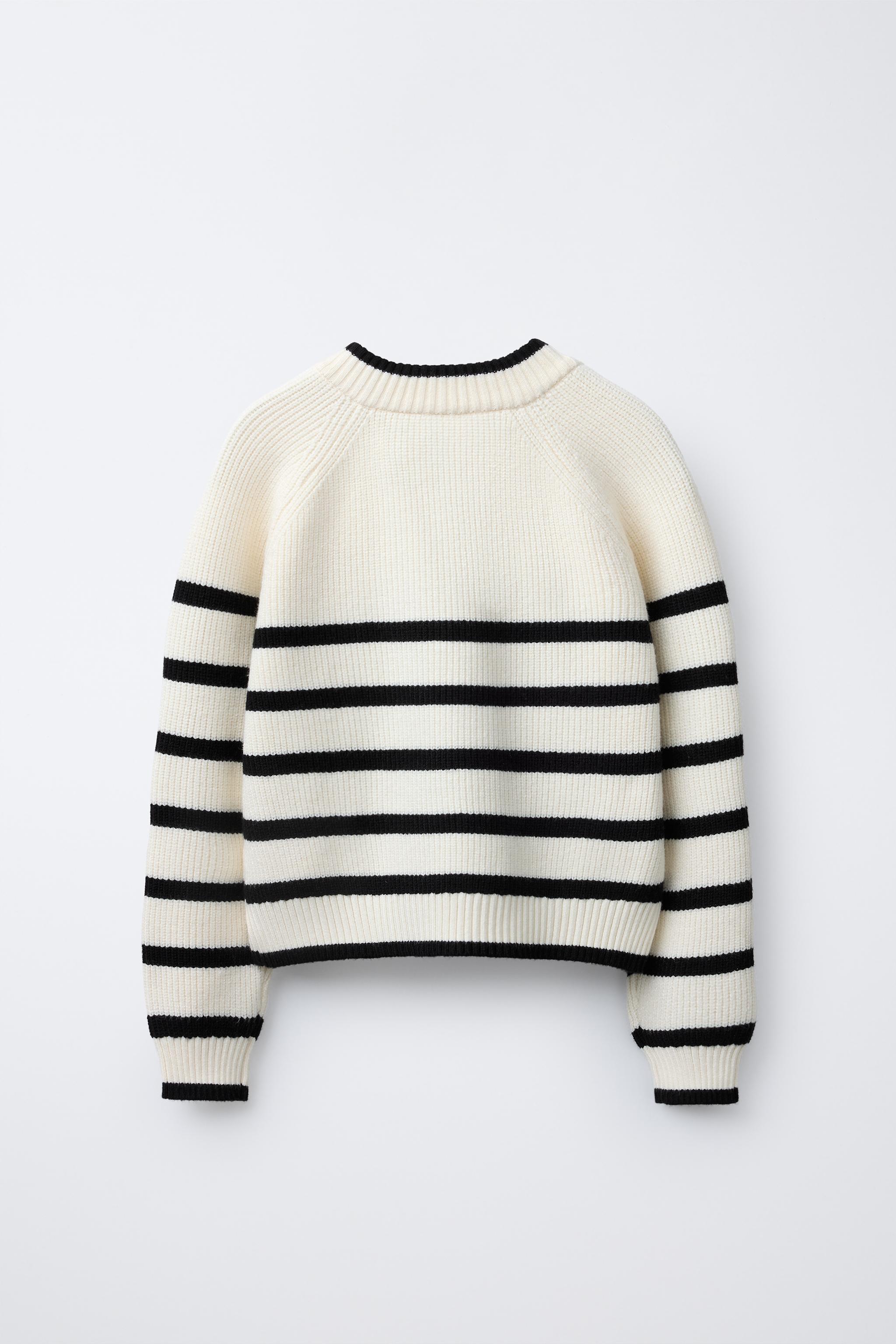 STRIPED KNIT SWEATER