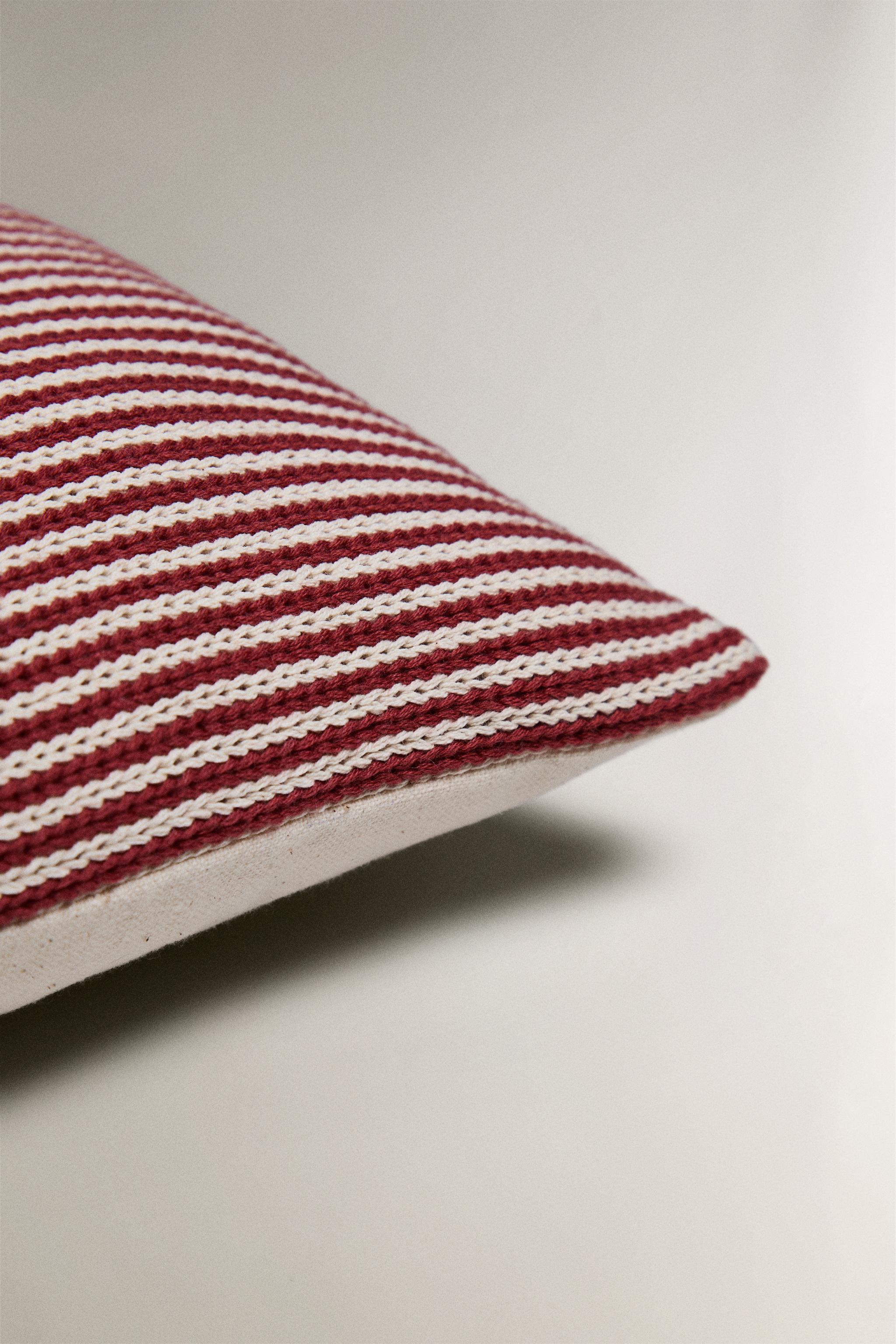 CHILDREN'S EMBROIDERED LETTER S THROW PILLOW