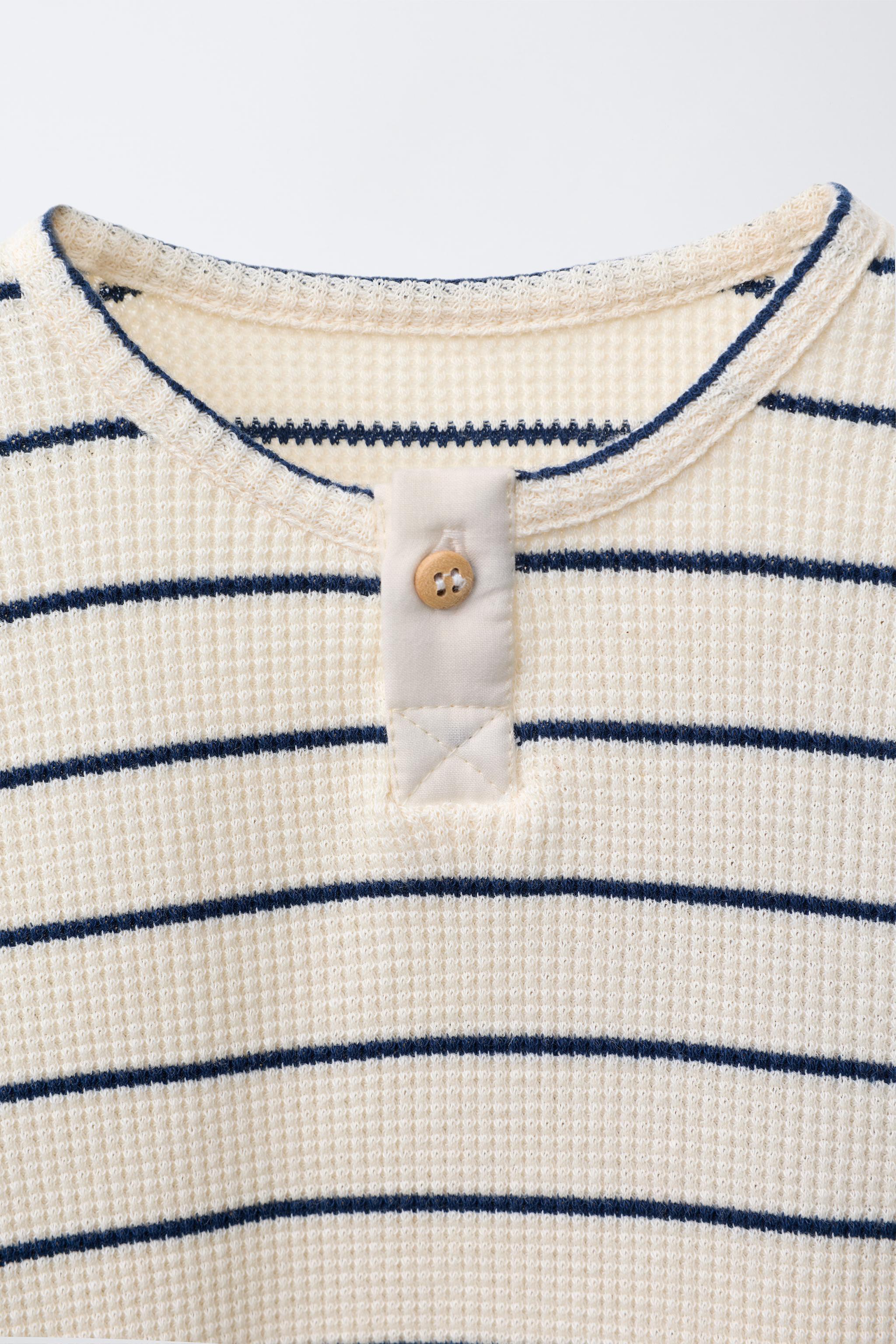 STRIPED WAFFLE T-SHIRT