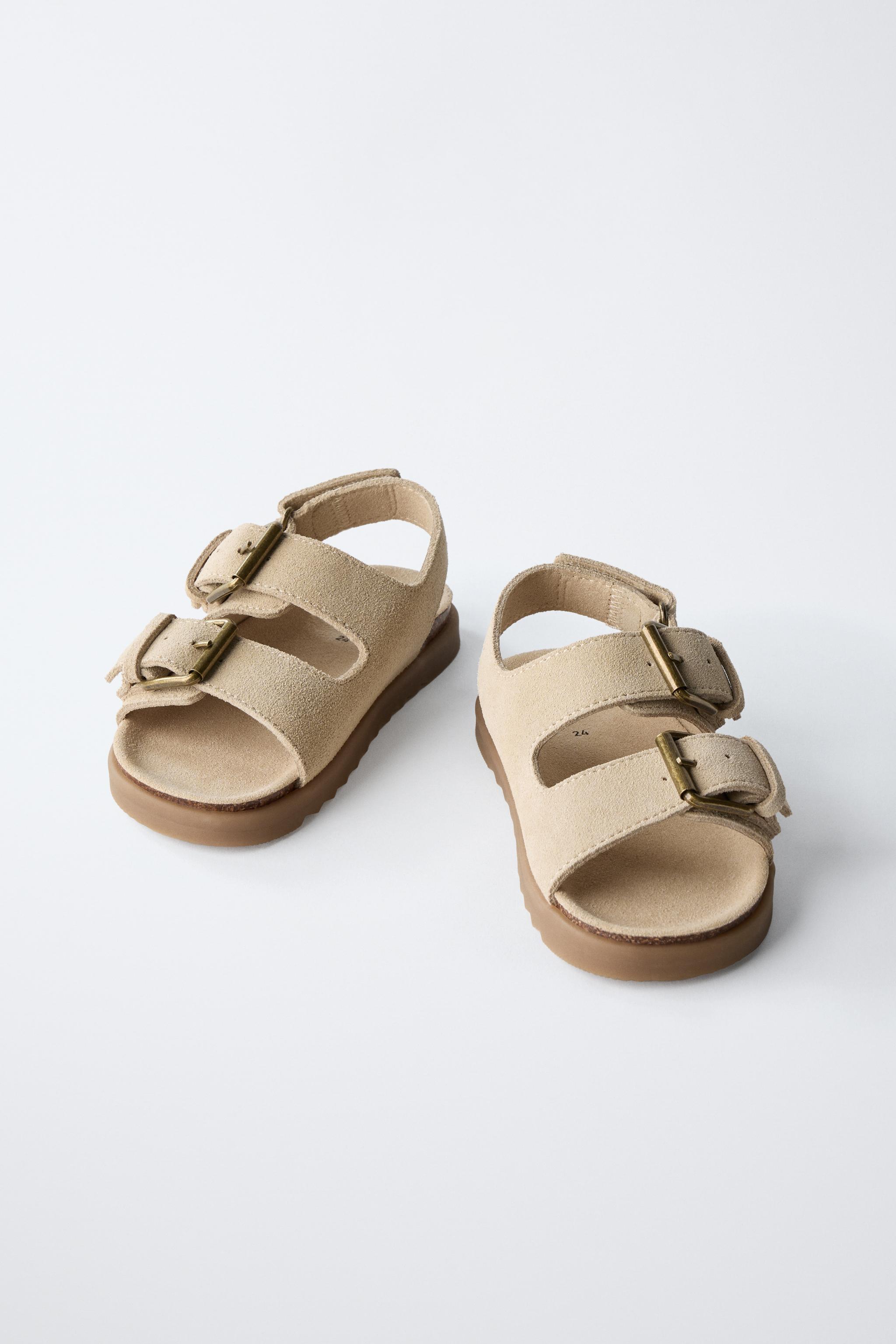 LEATHER BUCKLE SANDALS
