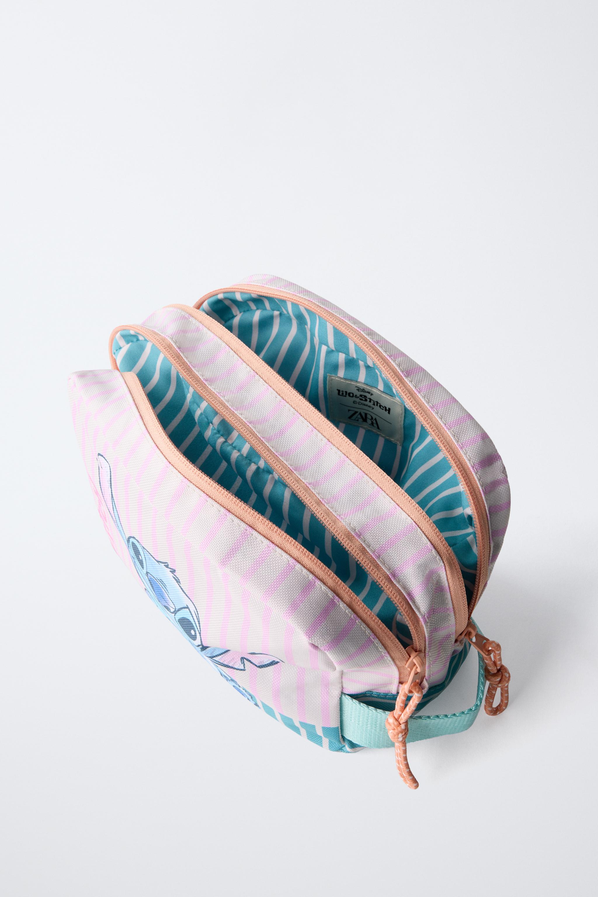 LILO & STITCH © DISNEY TRAVEL TOILETRY BAG