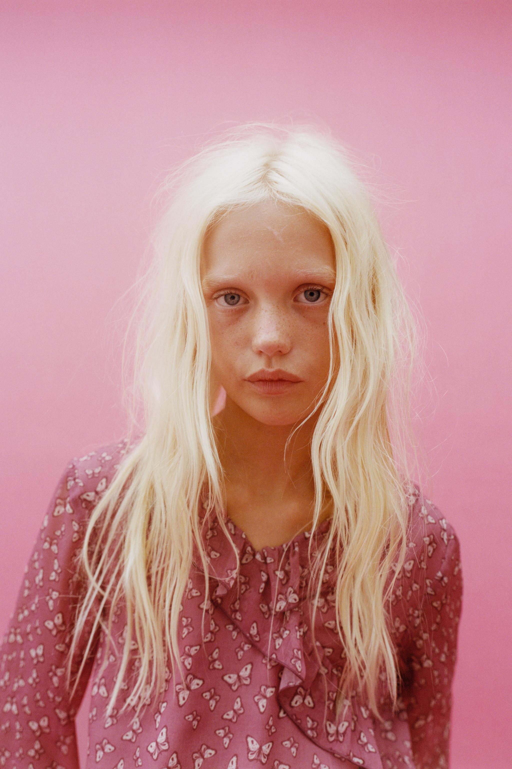 BUTTERFLY PRINT BLOUSE