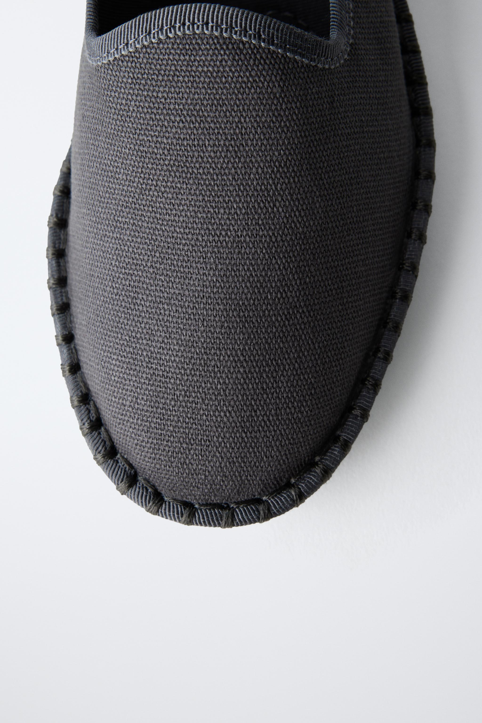 SLIPPER CANVAS LIMITED EDITION