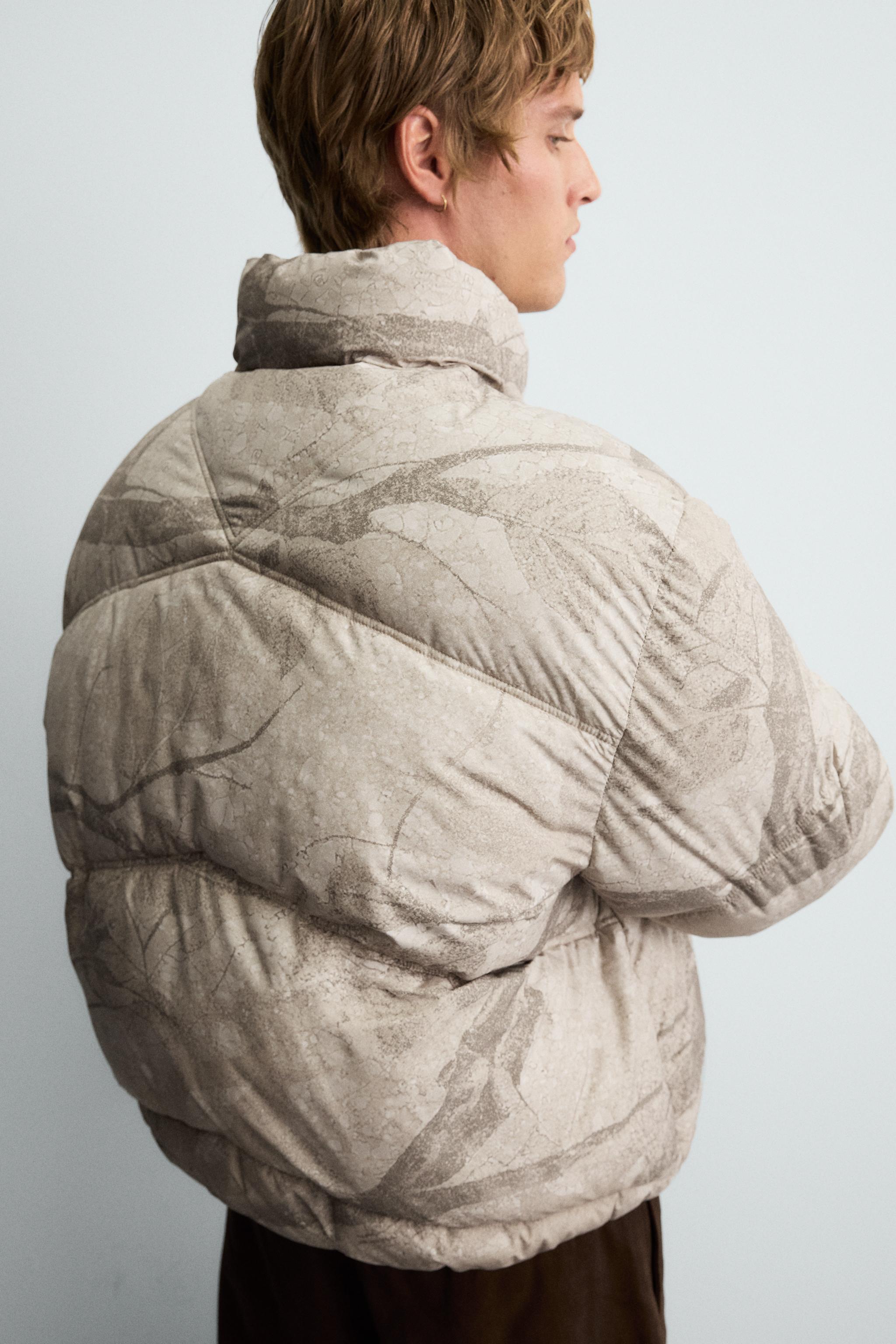 ABSTRACT PRINT PUFFER JACKET