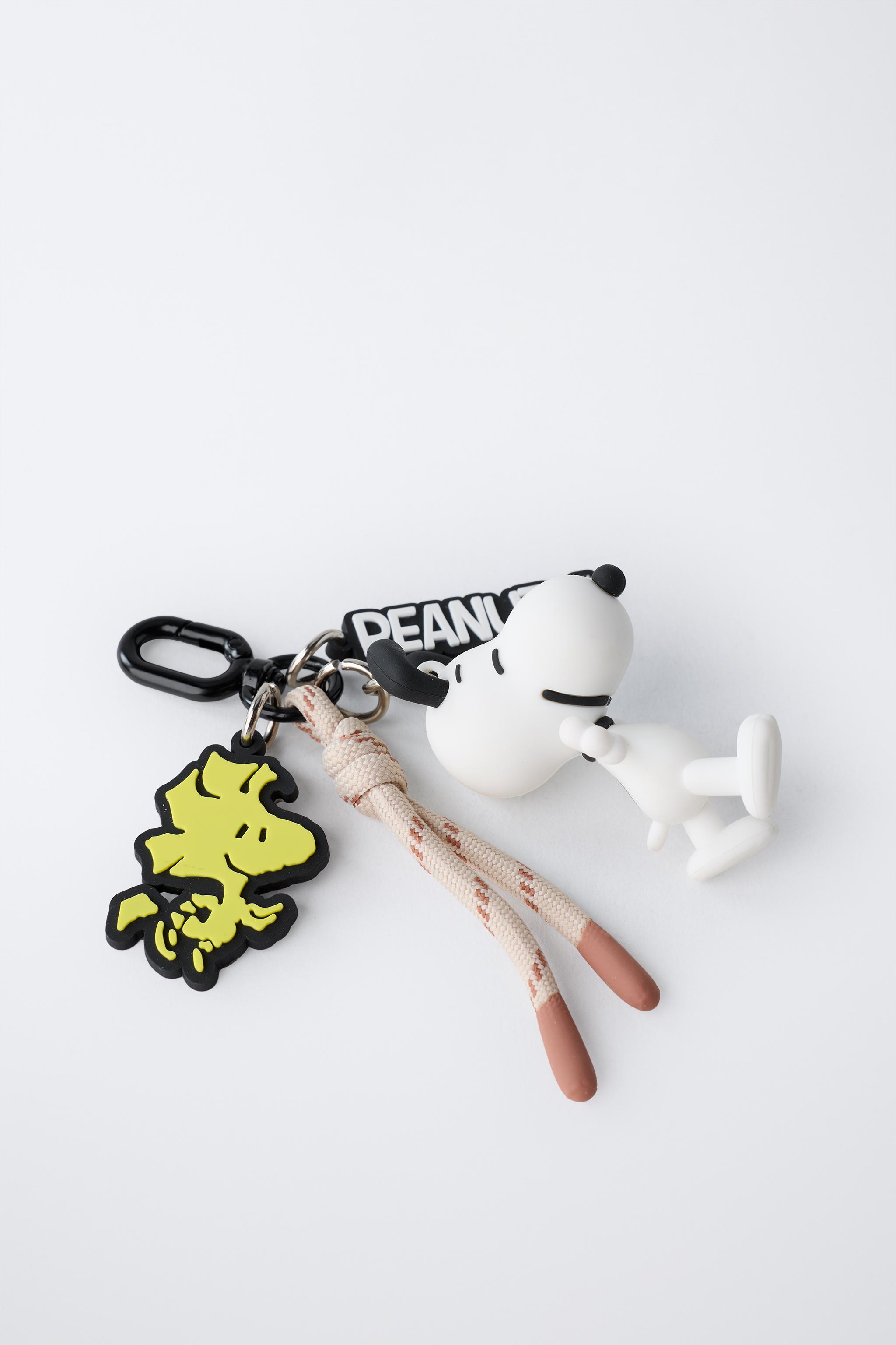 SNOOPY PEANUTS™ KEYCHAIN