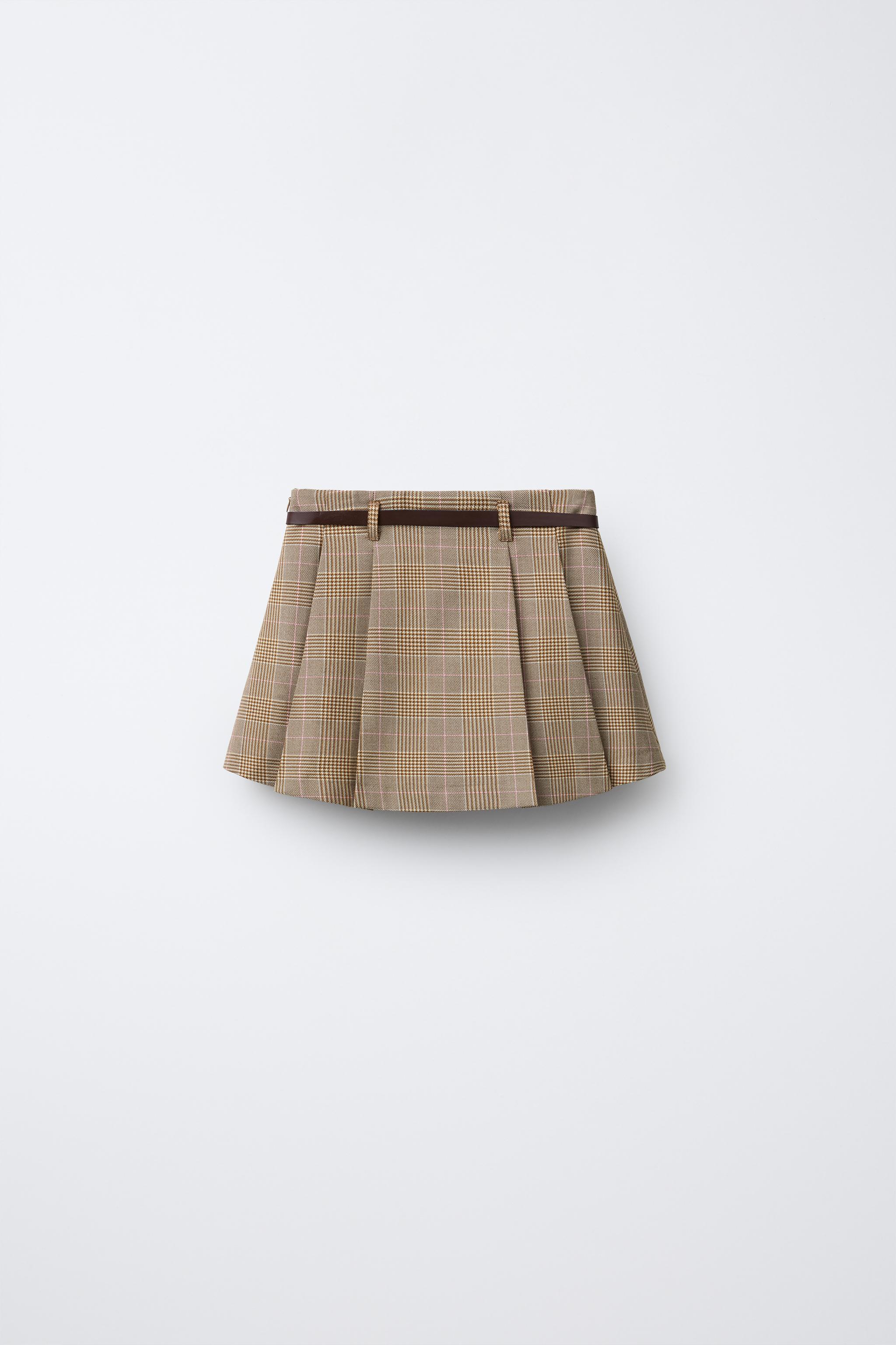 PLAID BELTED SKORT