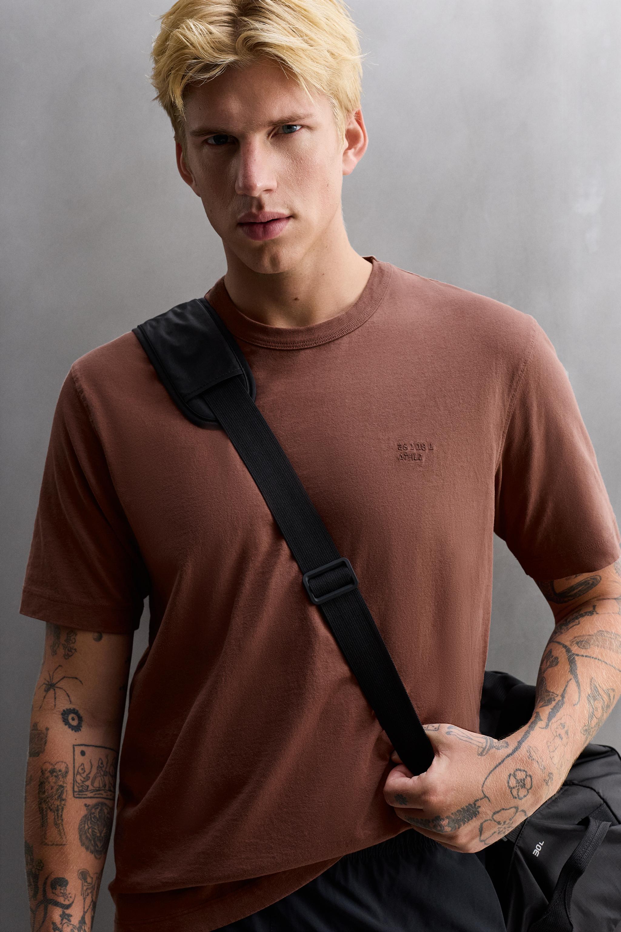 HEAVY WEIGHT T-SHIRT