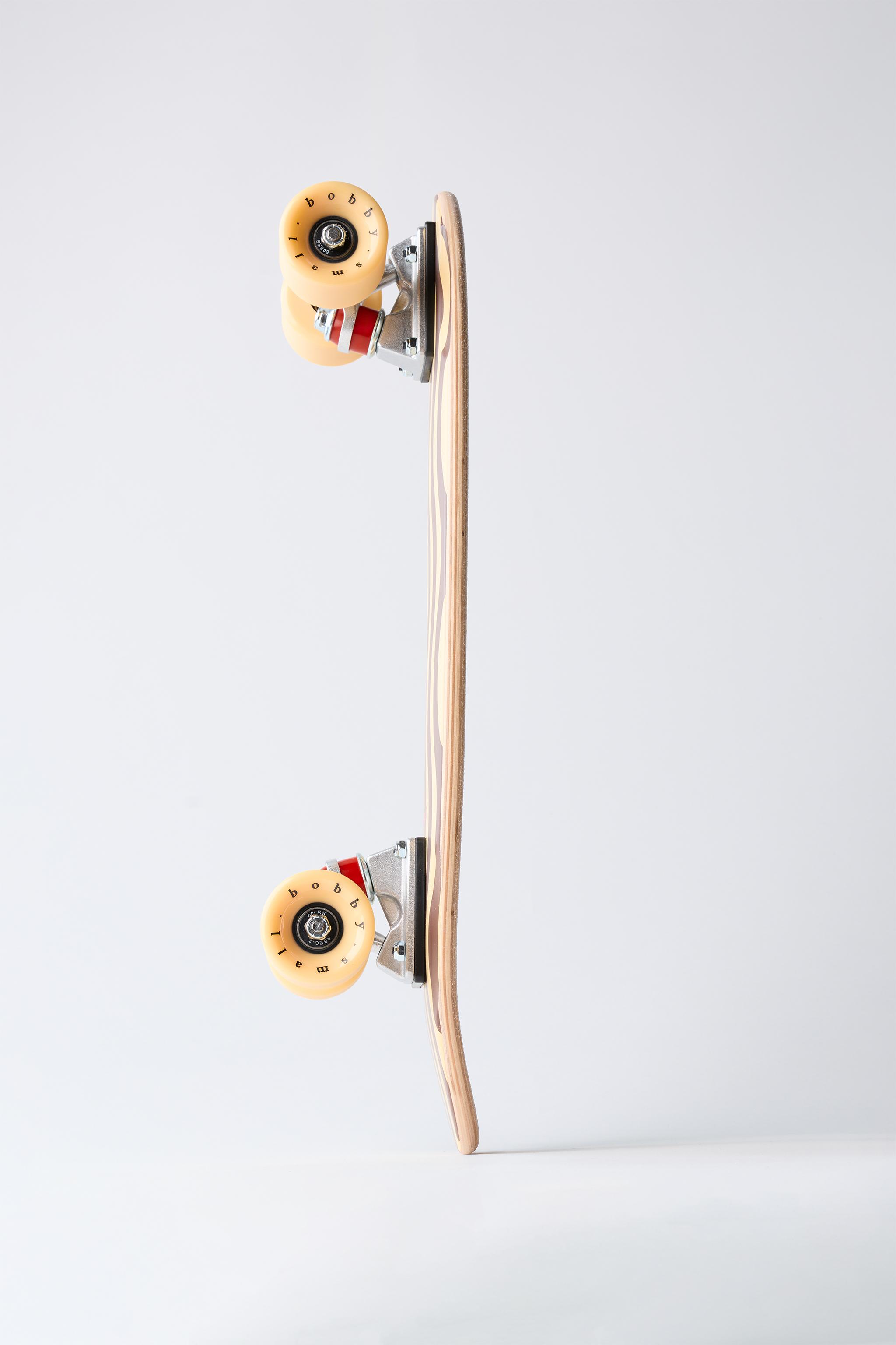 SPECKLE CRUISER BOBBY SMALL © SKATEBOARD