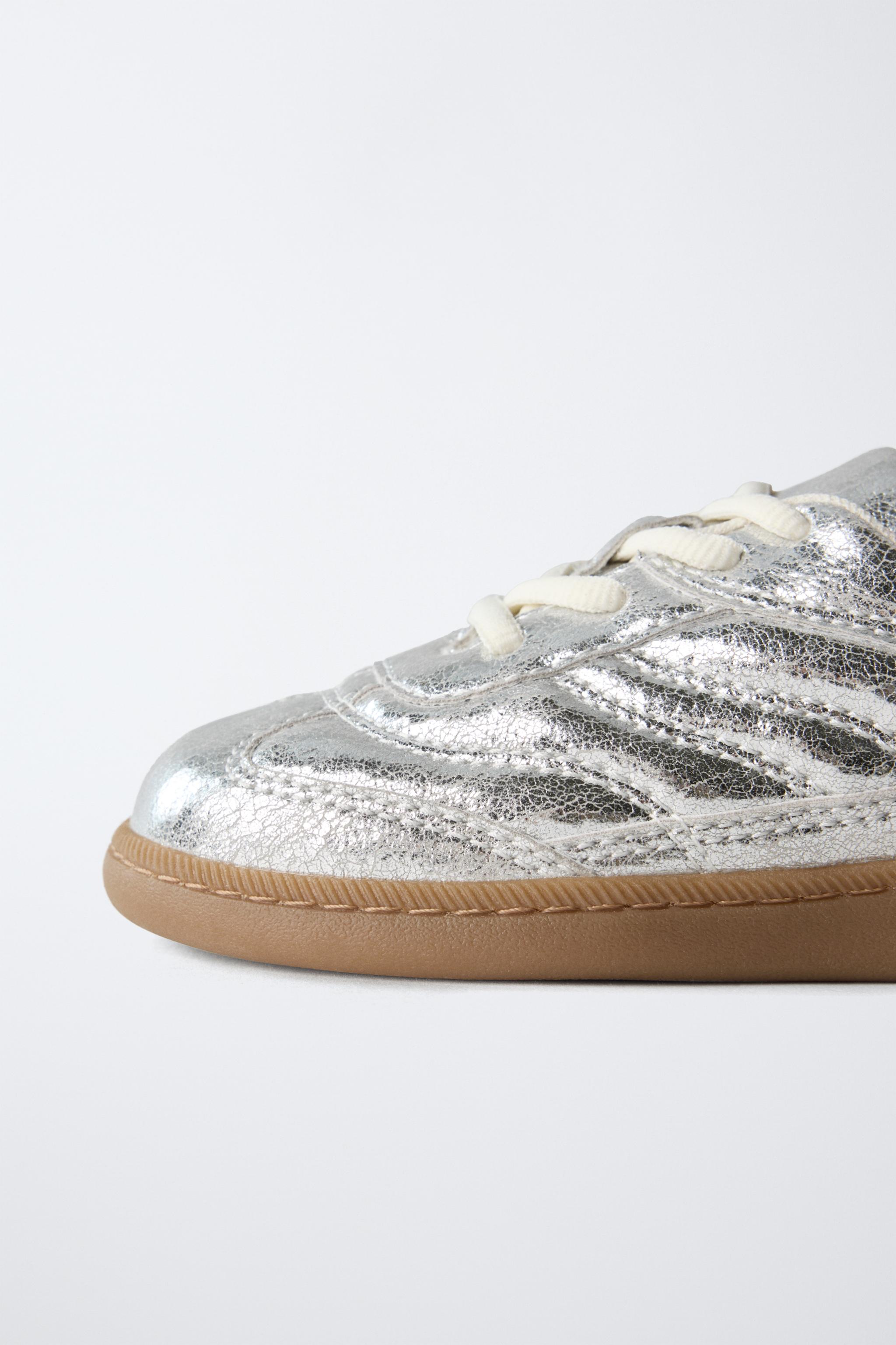 METALLIC SNEAKERS