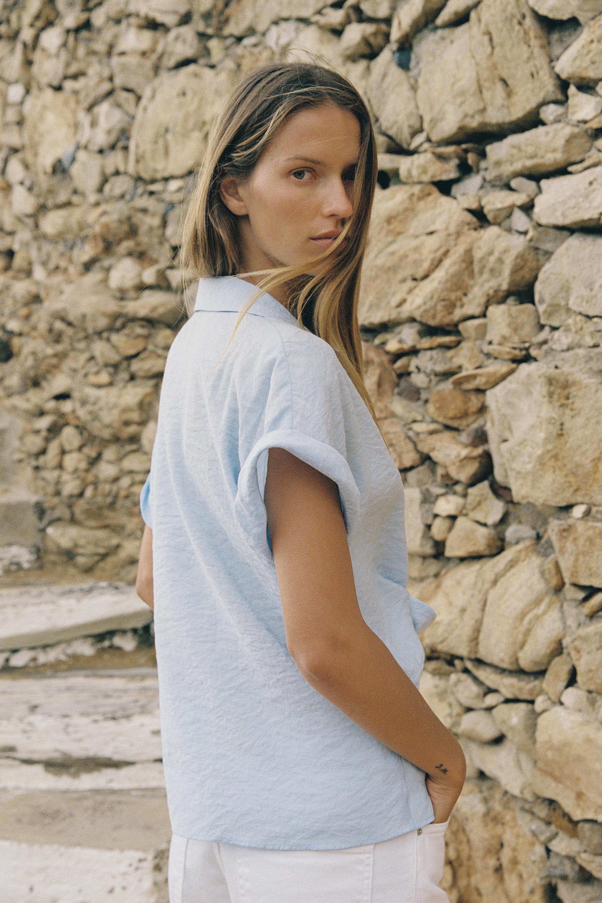 KNOTTED SHORT SLEEVE SHIRT