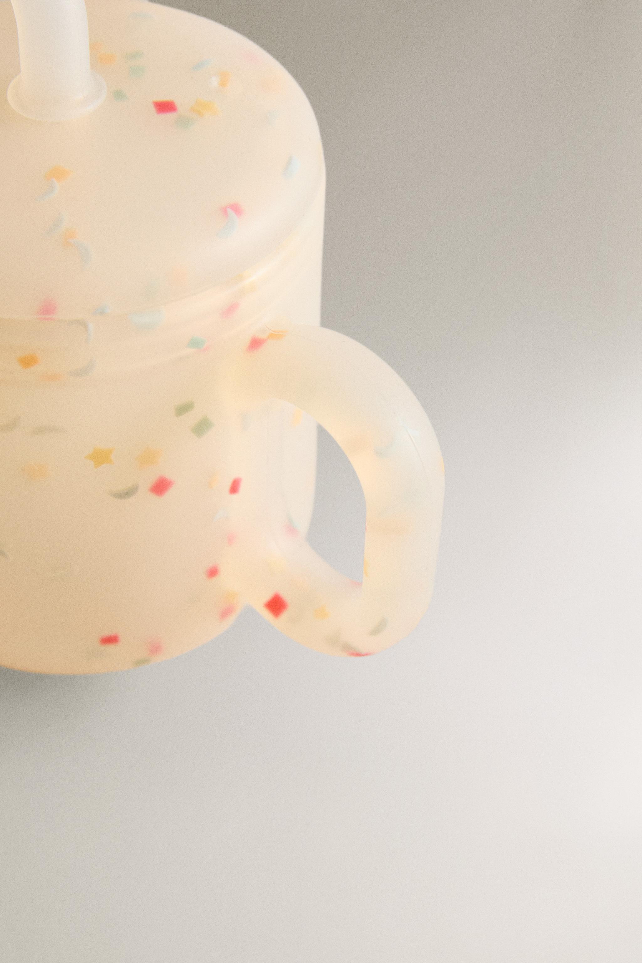 CHILDREN'S SILICONE CONFETTI TUMBLER