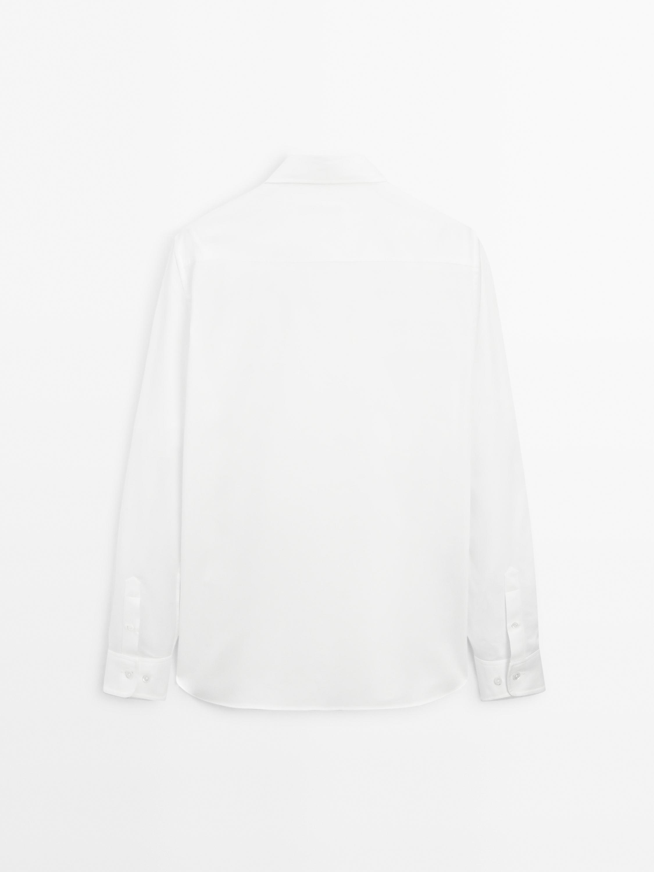 Regular fit textured shirt