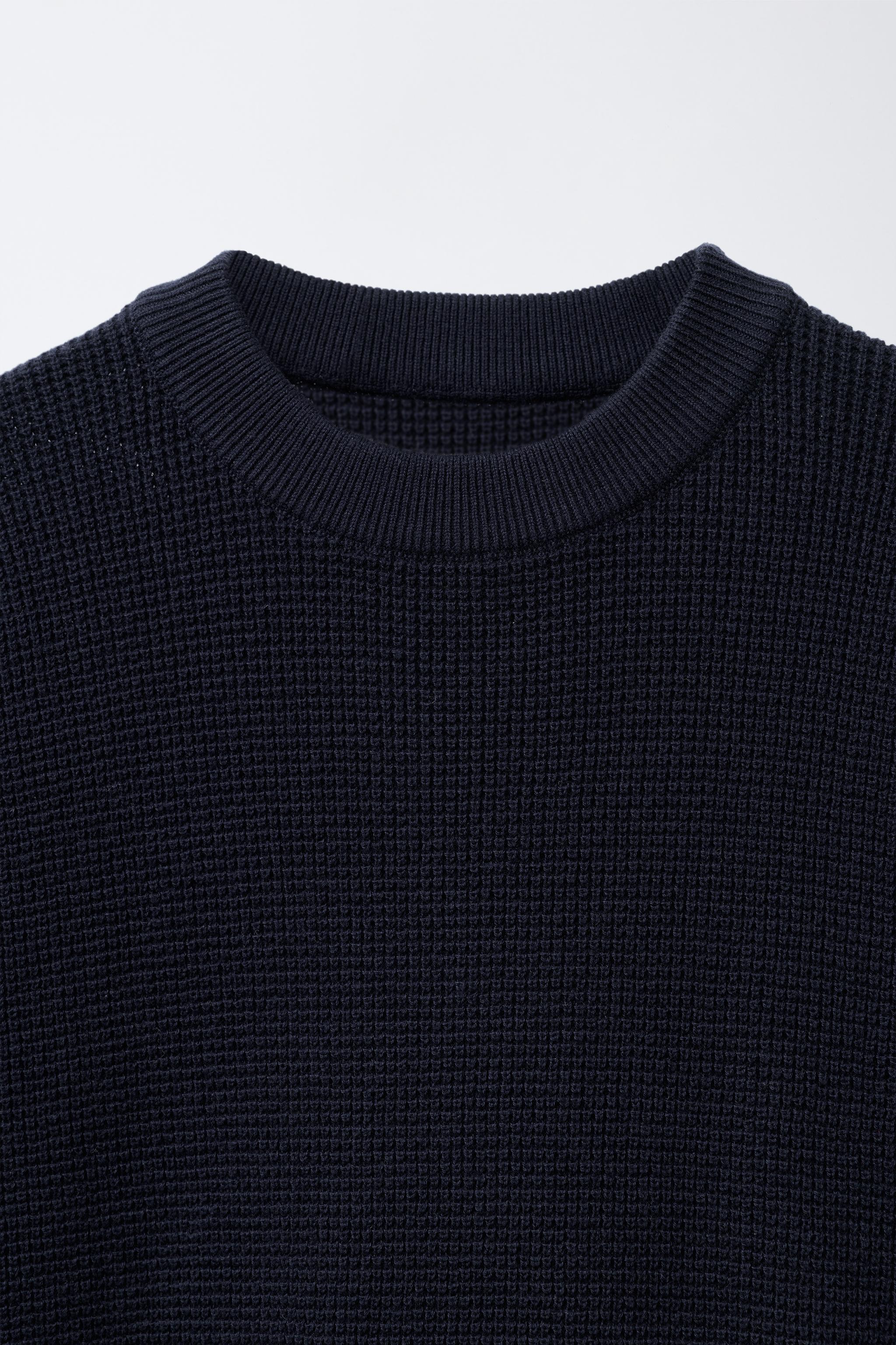 BASIC KNIT SWEATER