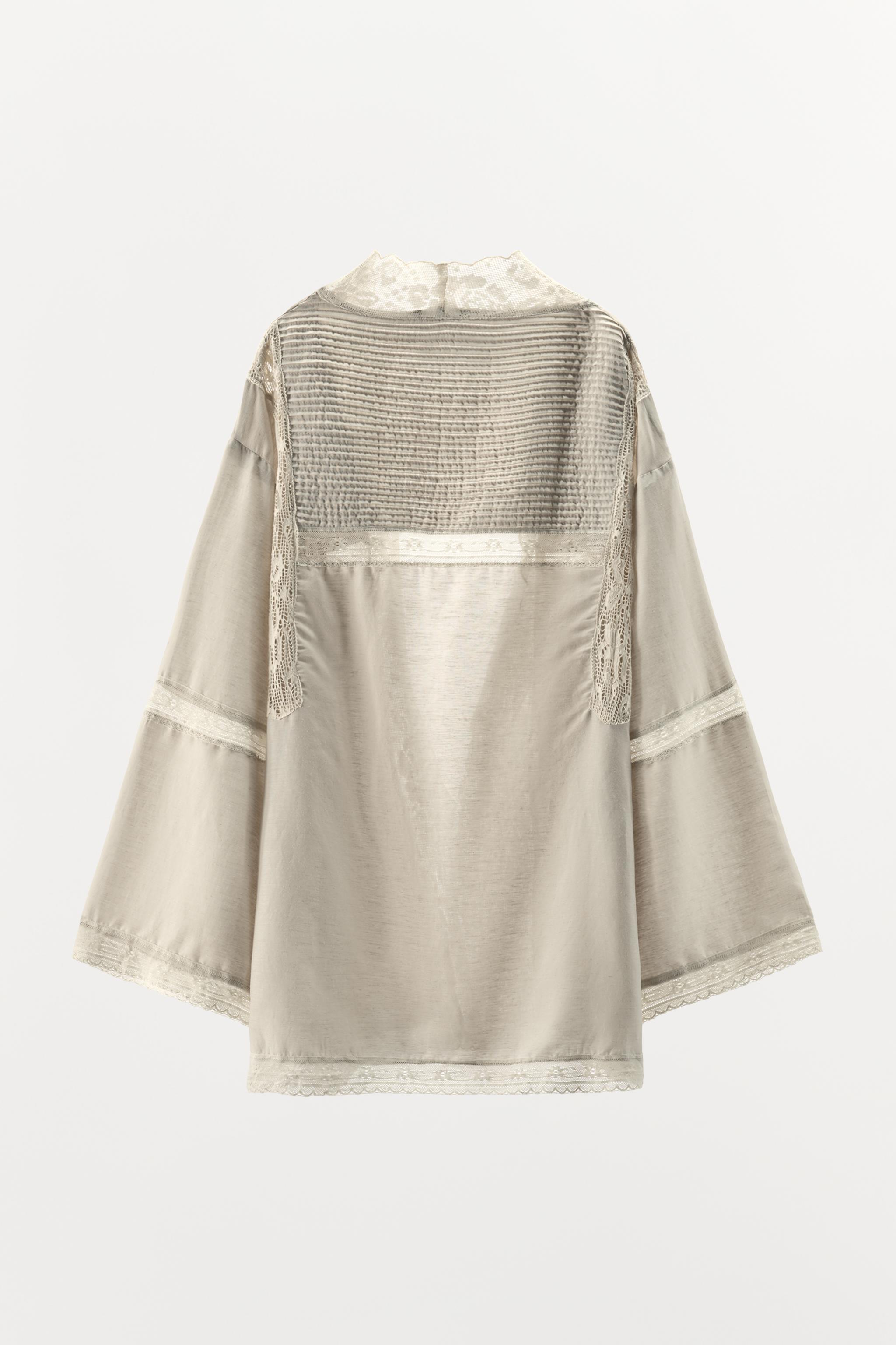 LIMITED EDITION PLEATED LACE ROBE