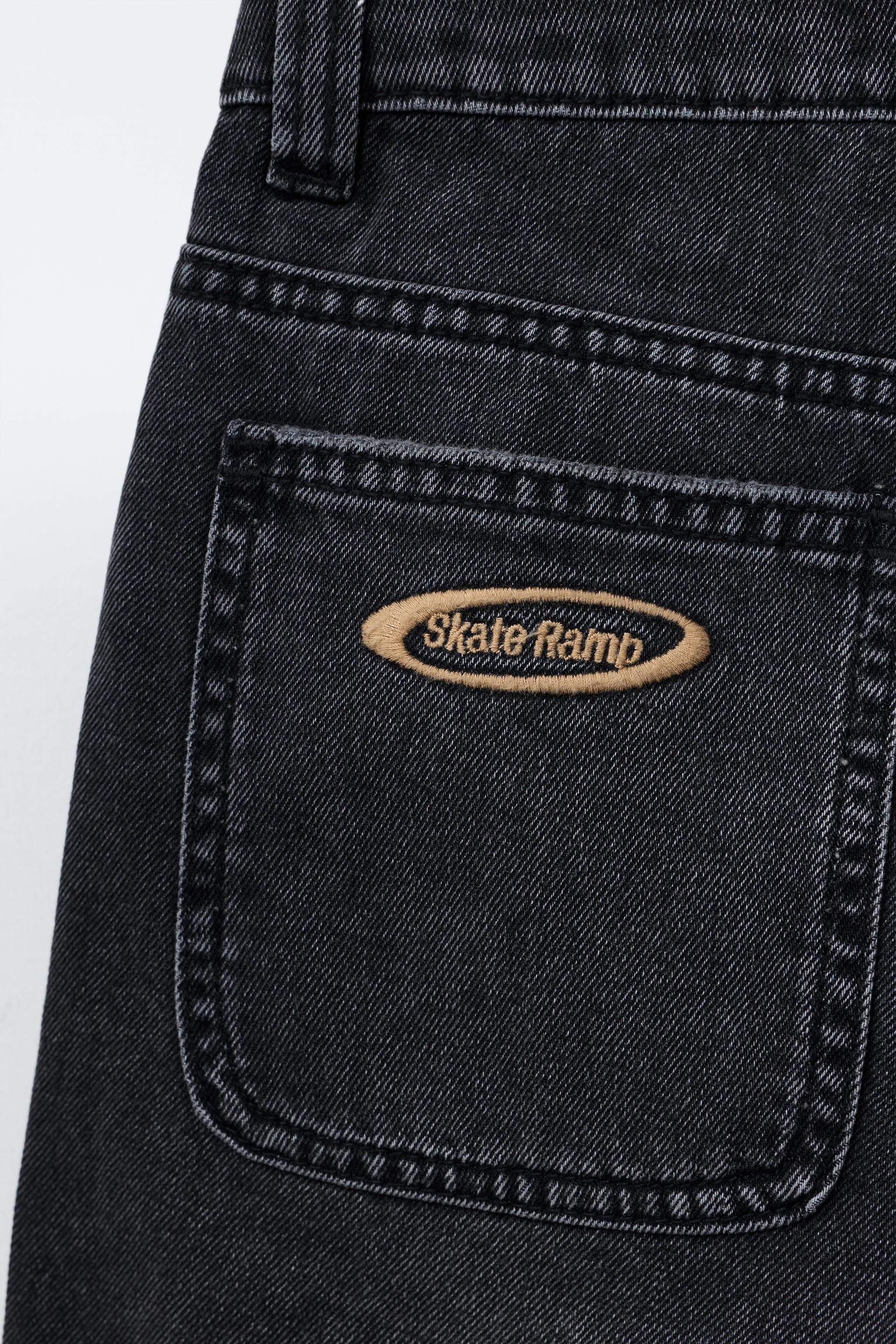 WIDE FIT DENIM SHORTS