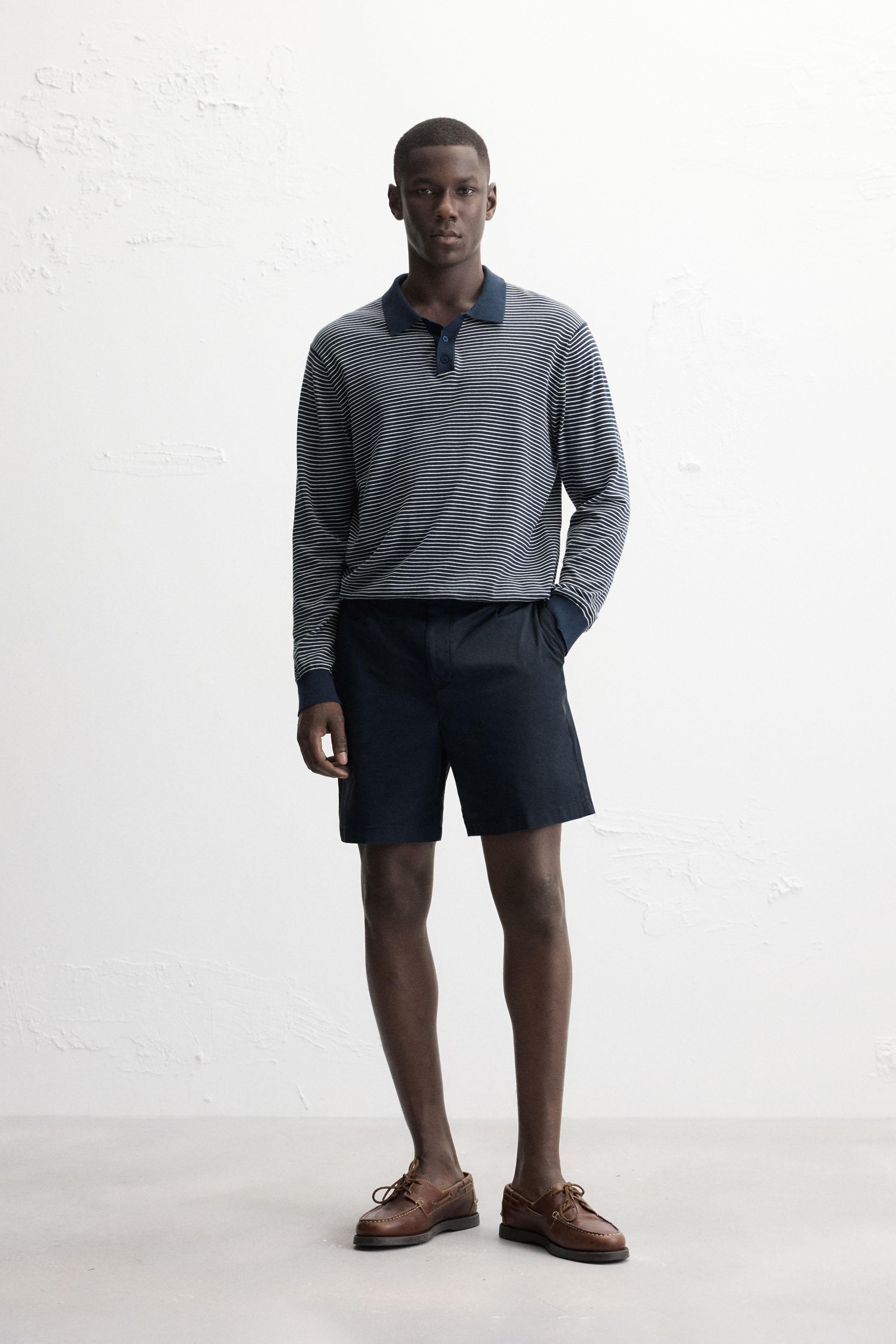 REGULAR FIT PLEATED BERMUDA SHORTS