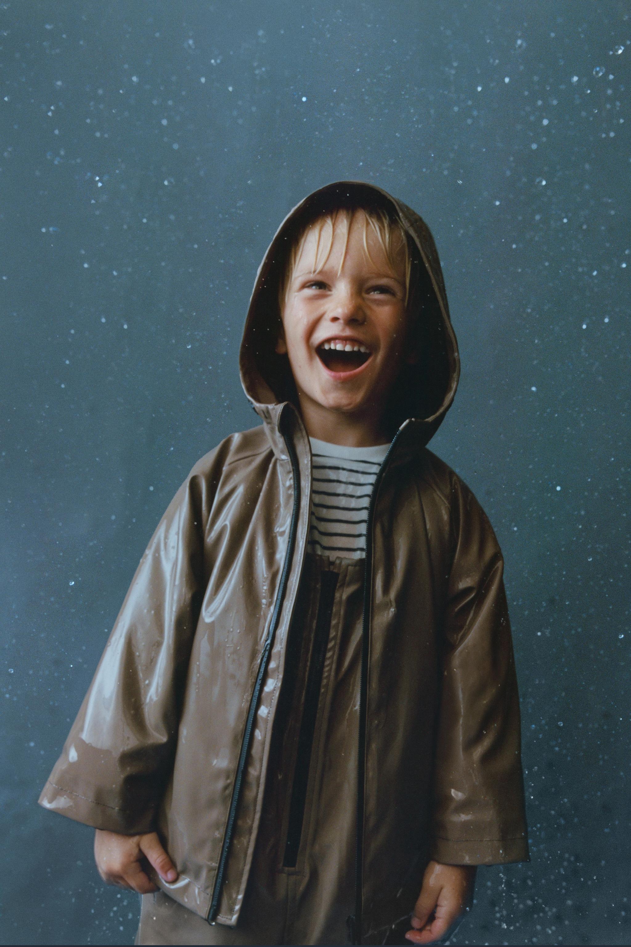 WATER-RESISTANT RUBBERIZED OVERALLS