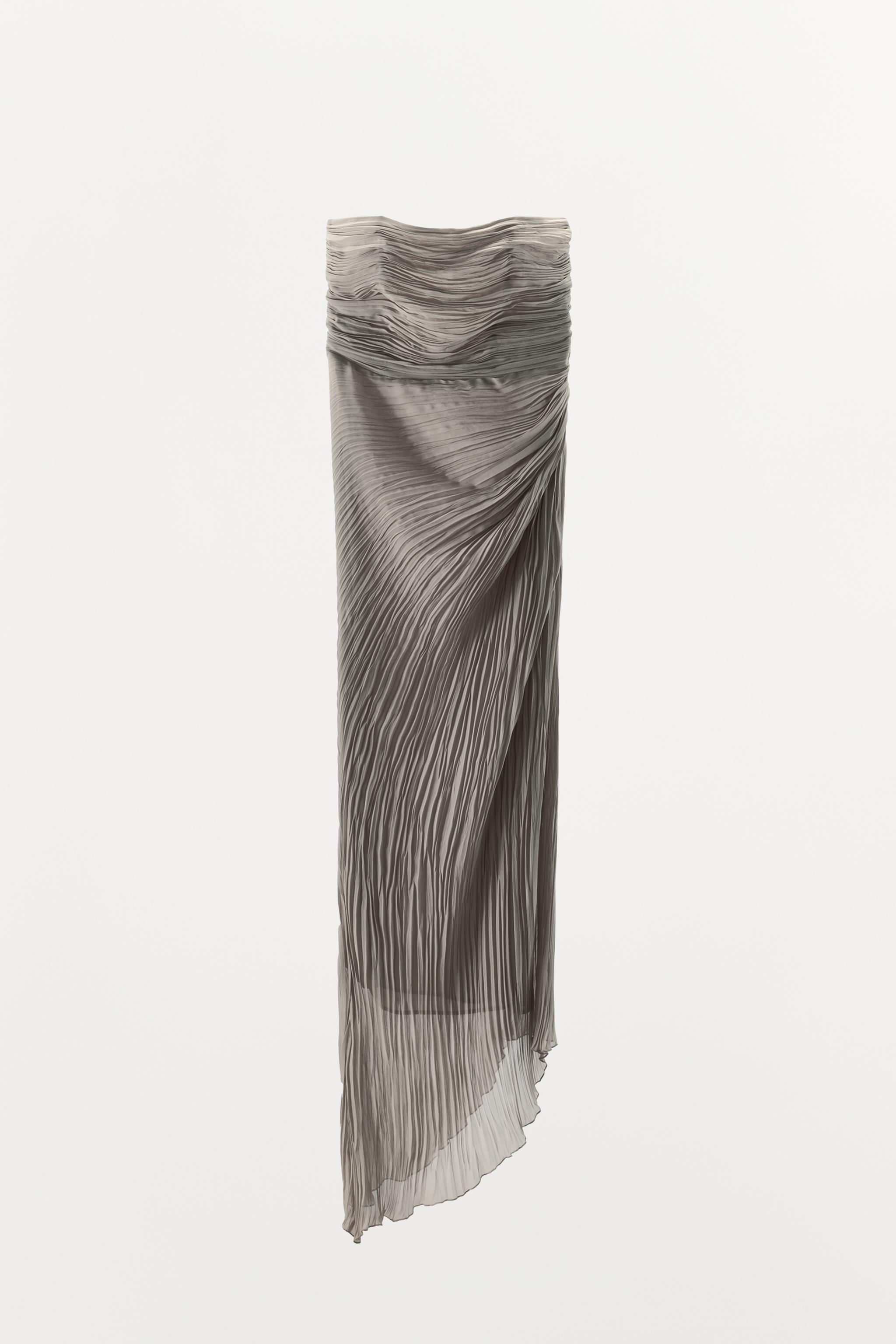 PLEATED STRAPLESS DRESS