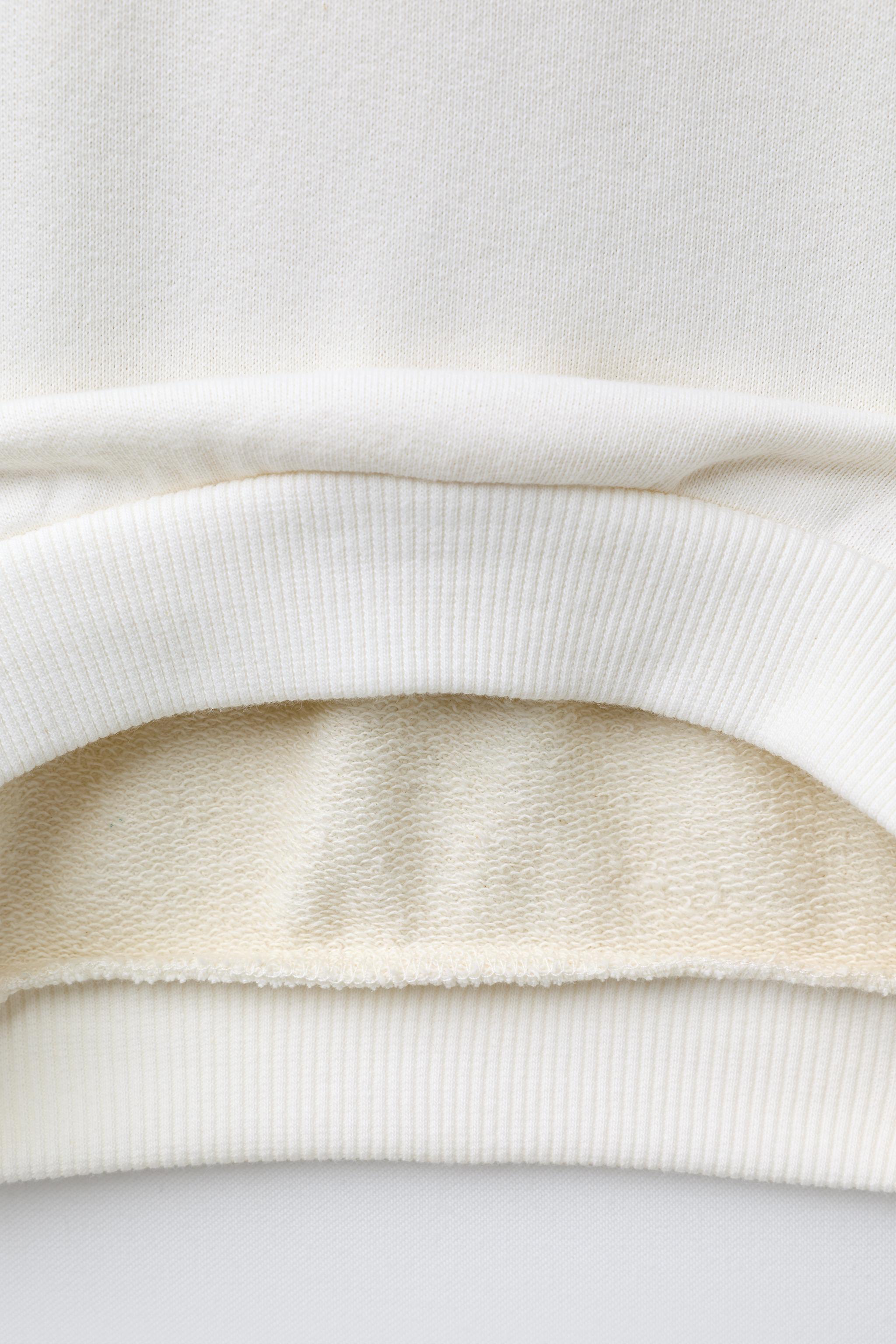 CAR PRINT SWEATSHIRT