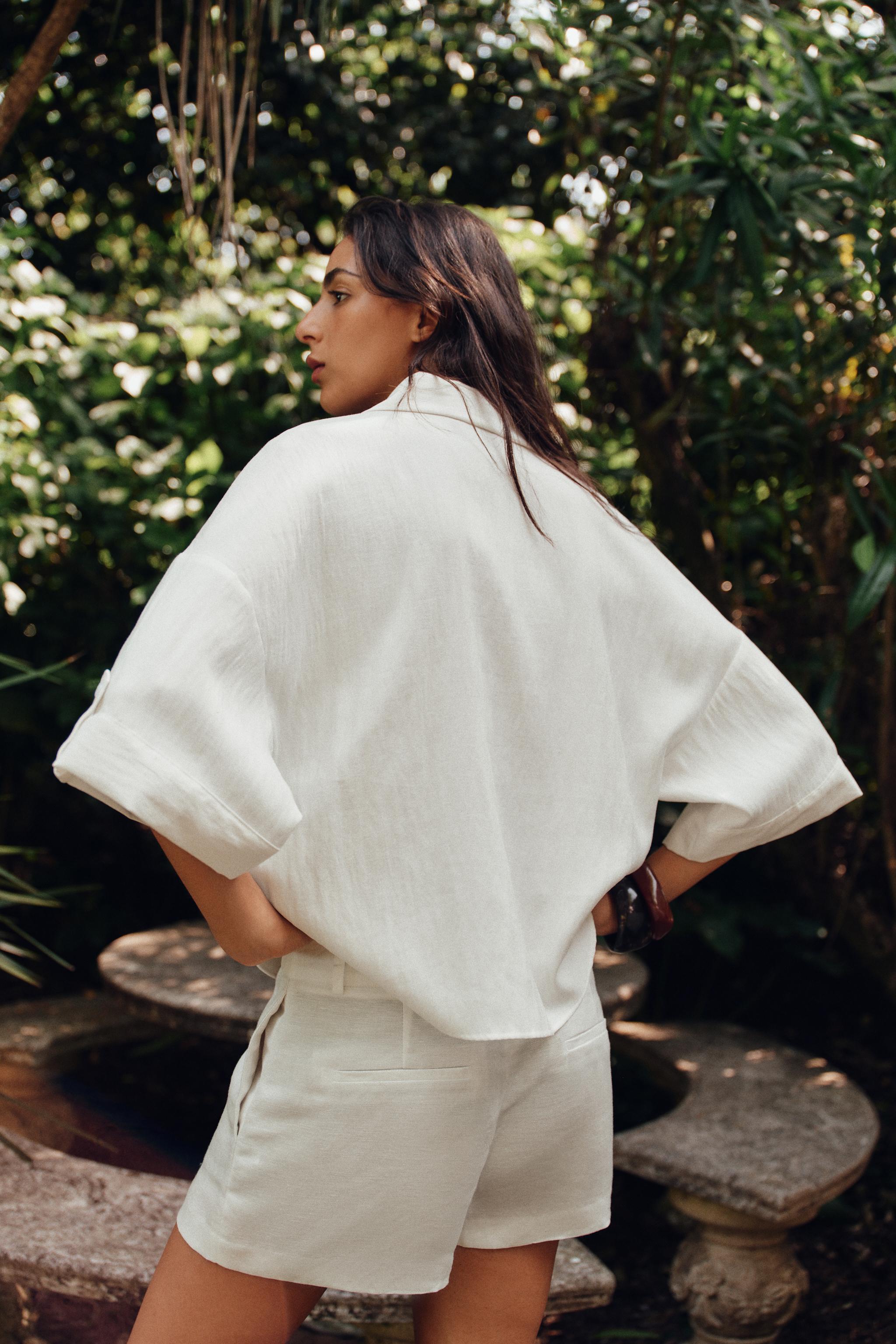 WIDE SHORT SLEEVE SHIRT