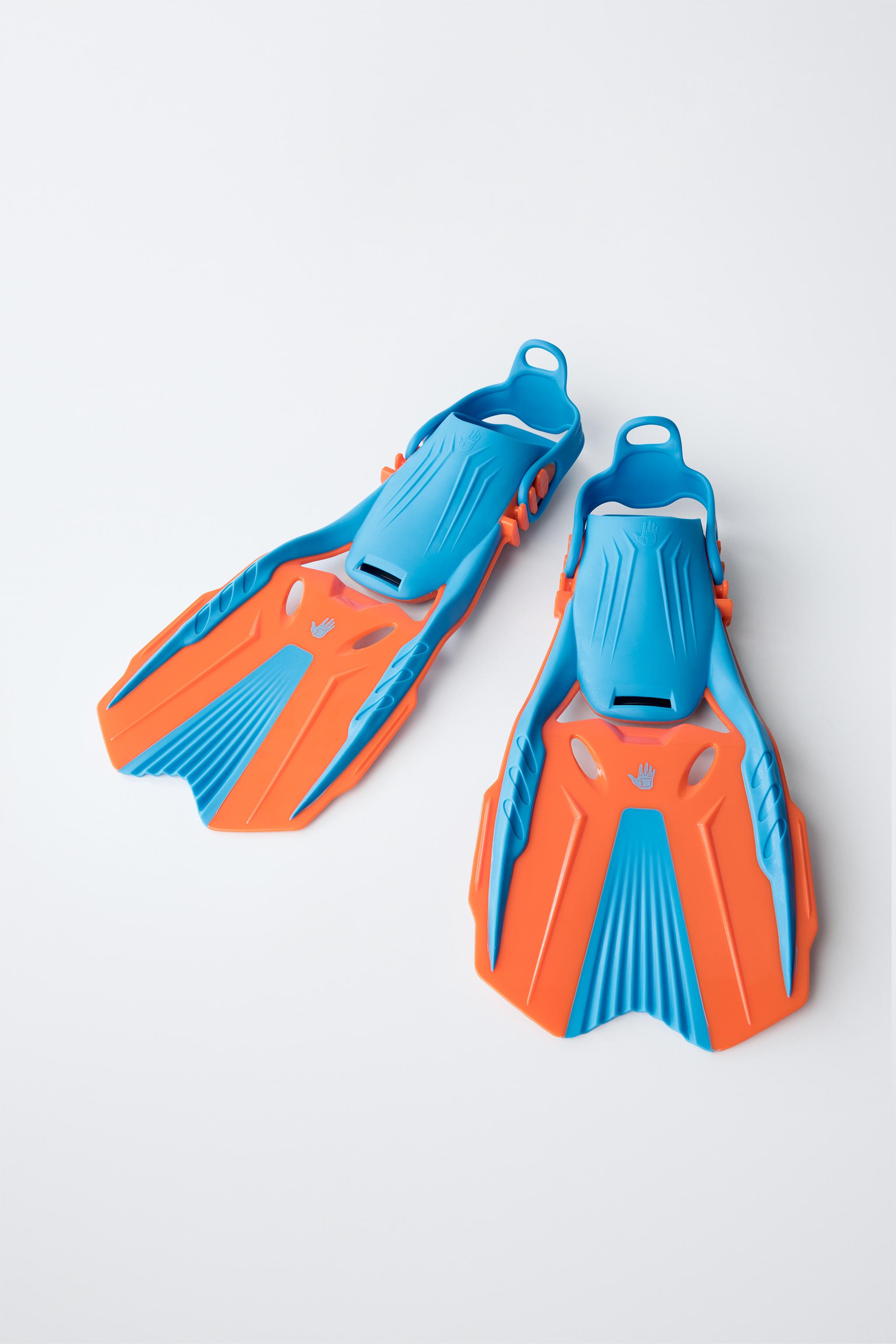 ZARA X BODY GLOVE © SNORKEL AND FINS SET