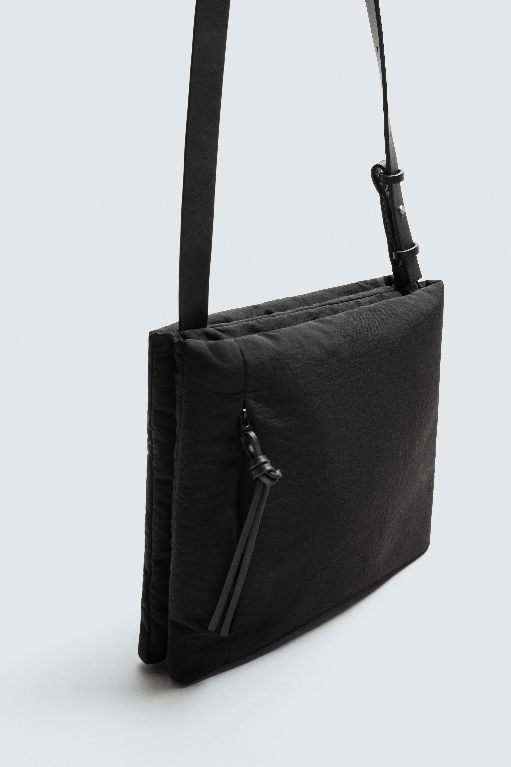 TECHNICAL CROSSBODY BAG