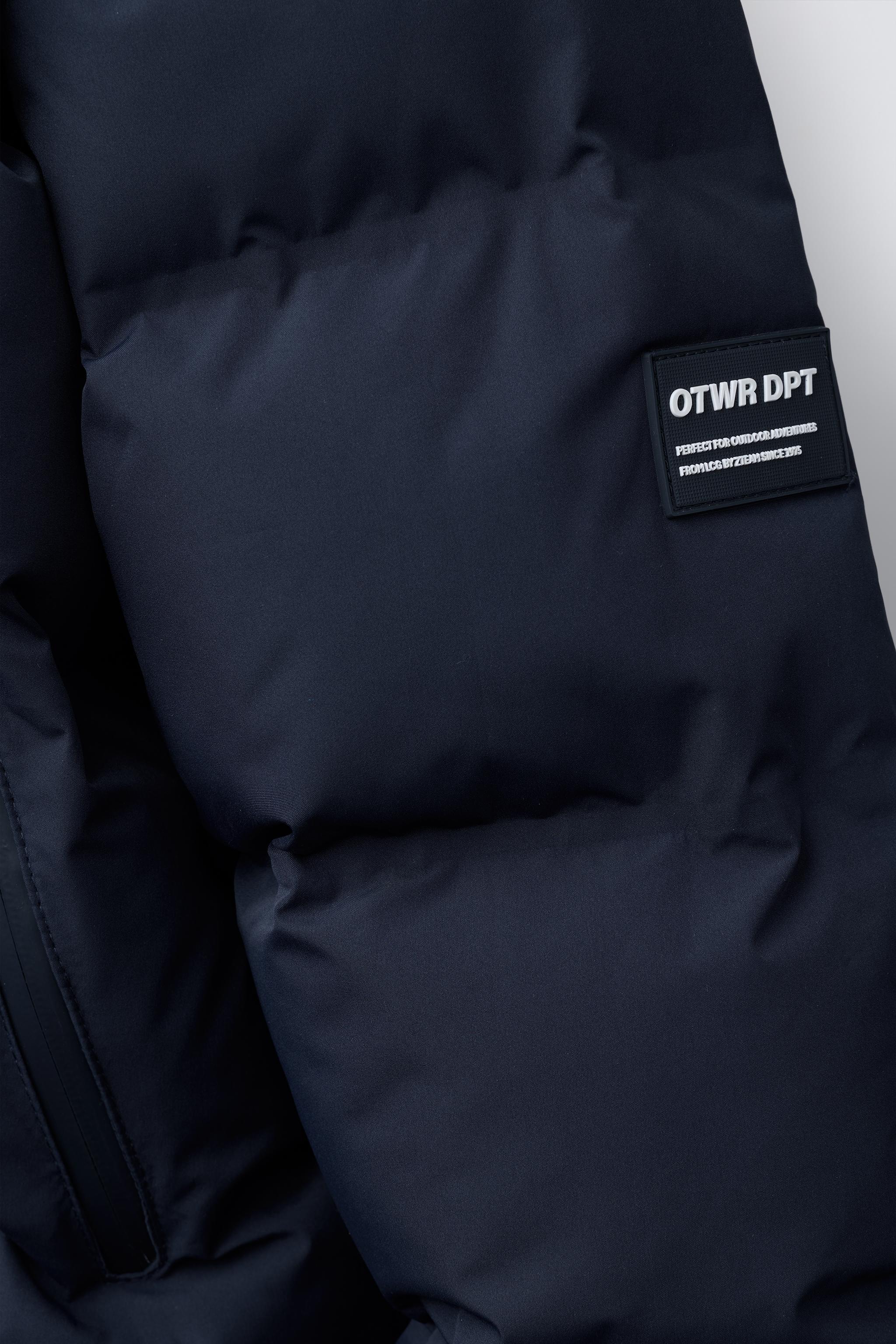 PUFFER COAT WITH LABEL WATER REPELLENT