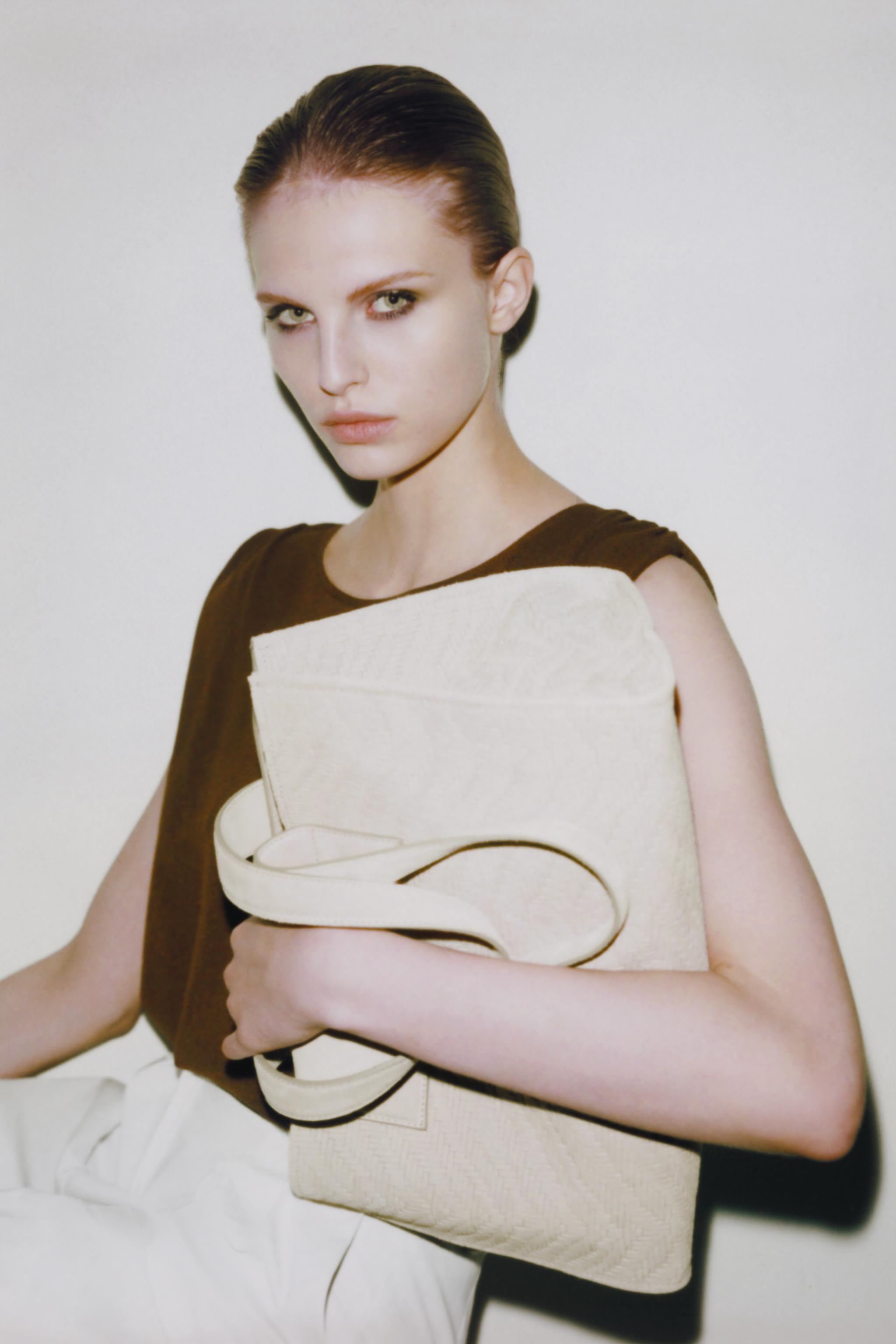 BRAIDED SPLIT LEATHER SHOPPER BAG