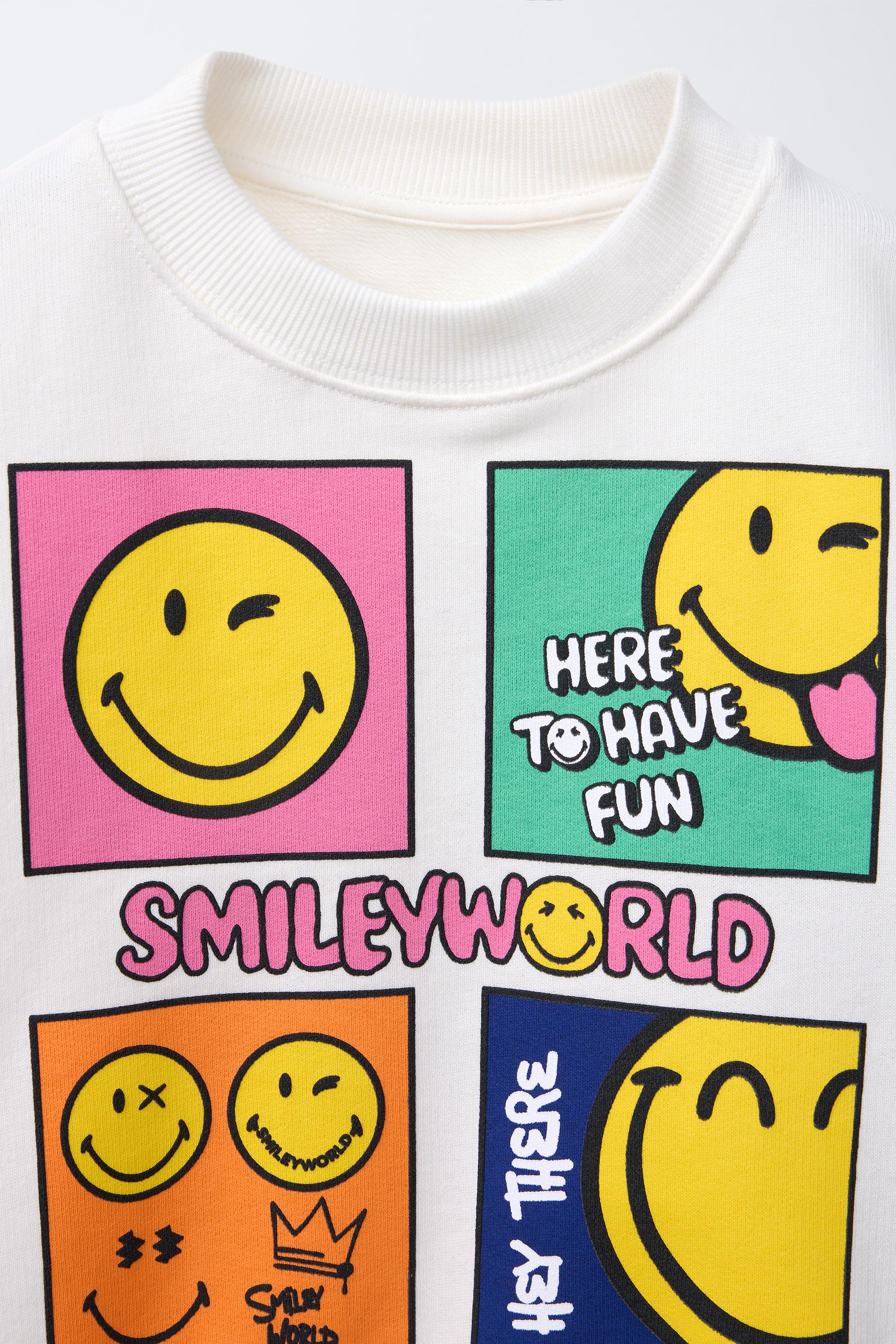 SMILEYWORLD ® RAISED SWEATSHIRT