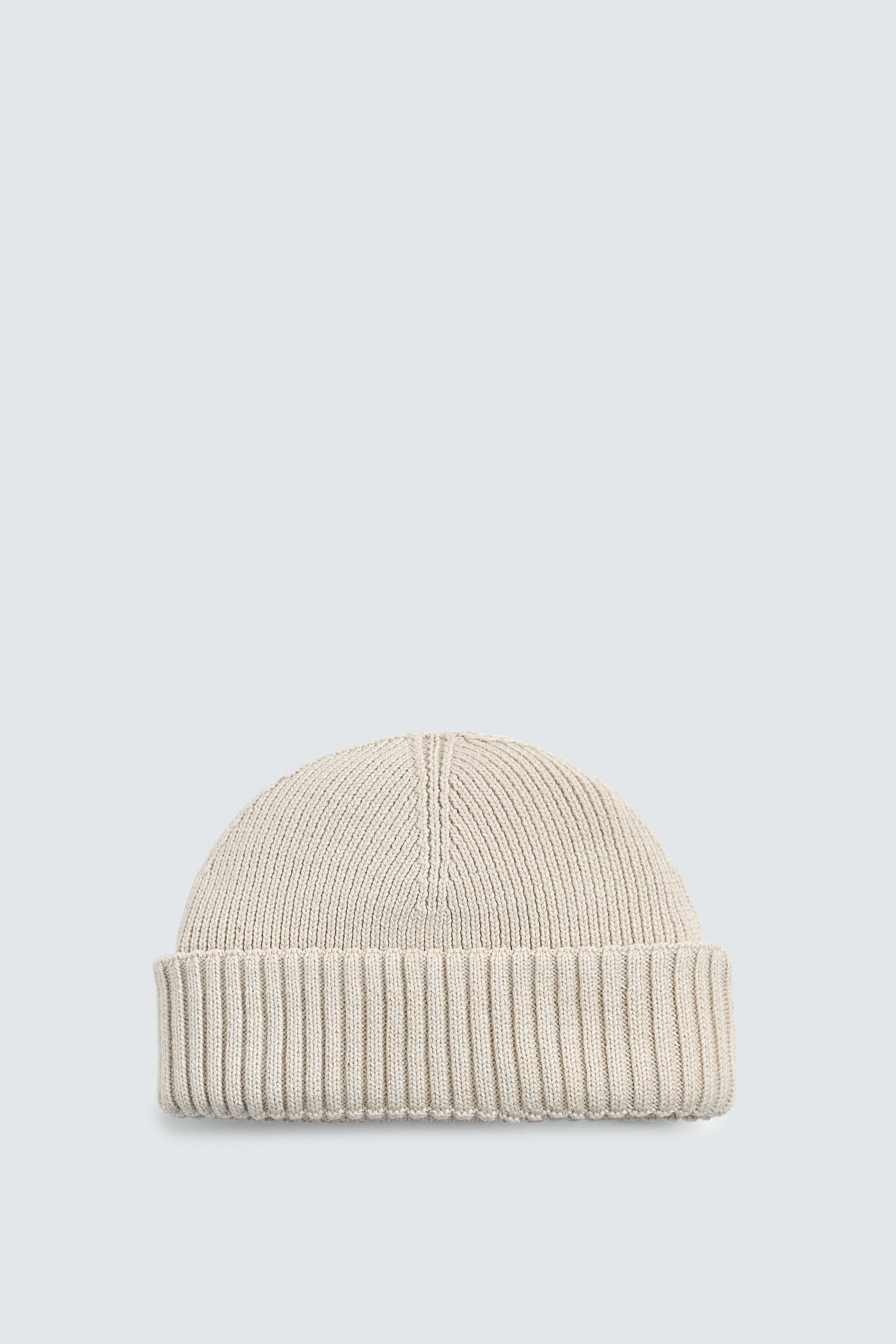 SHORT KNIT HAT