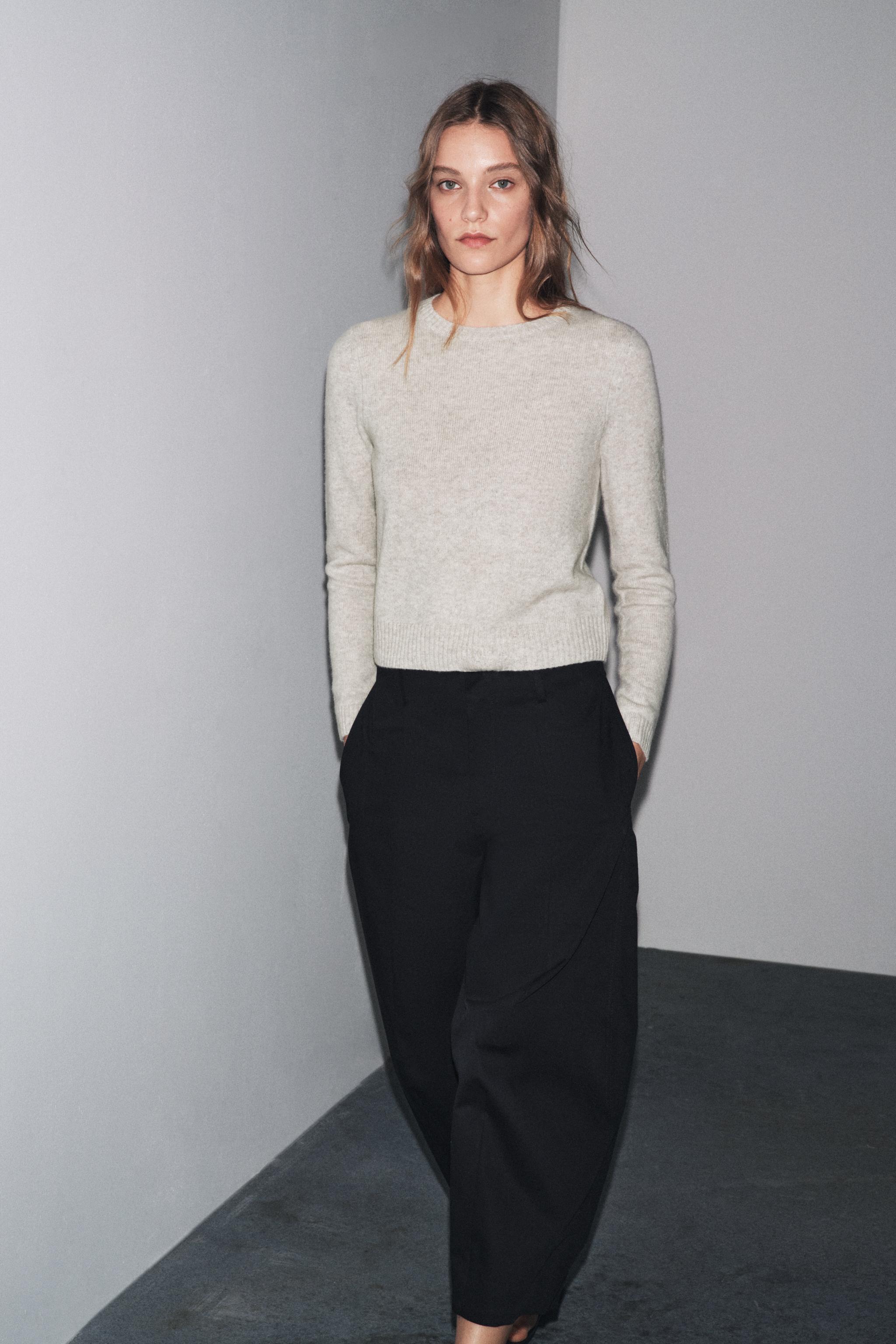 100% WOOL BASIC SWEATER