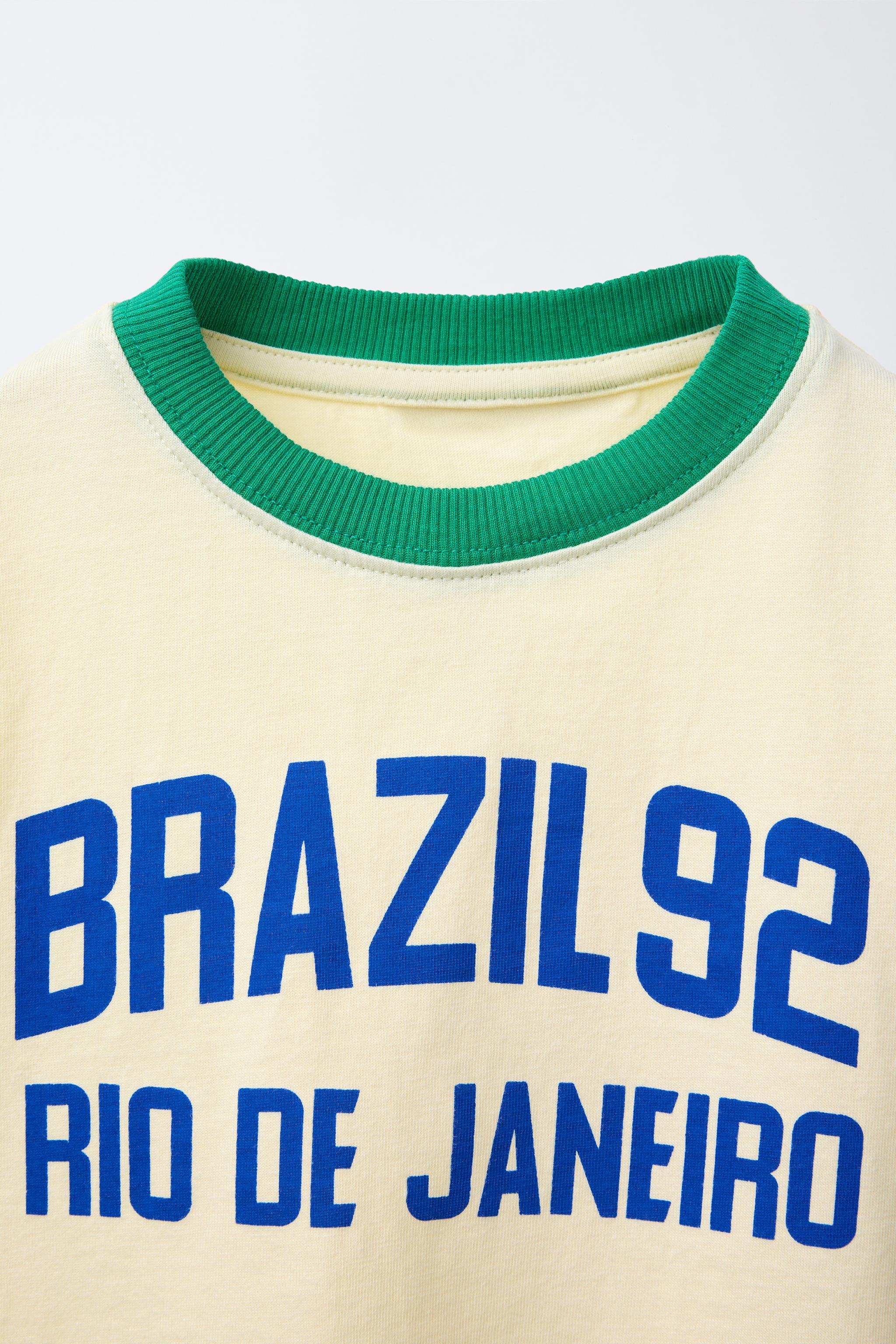 CONTRAST TRIM TEXT T-SHIRT