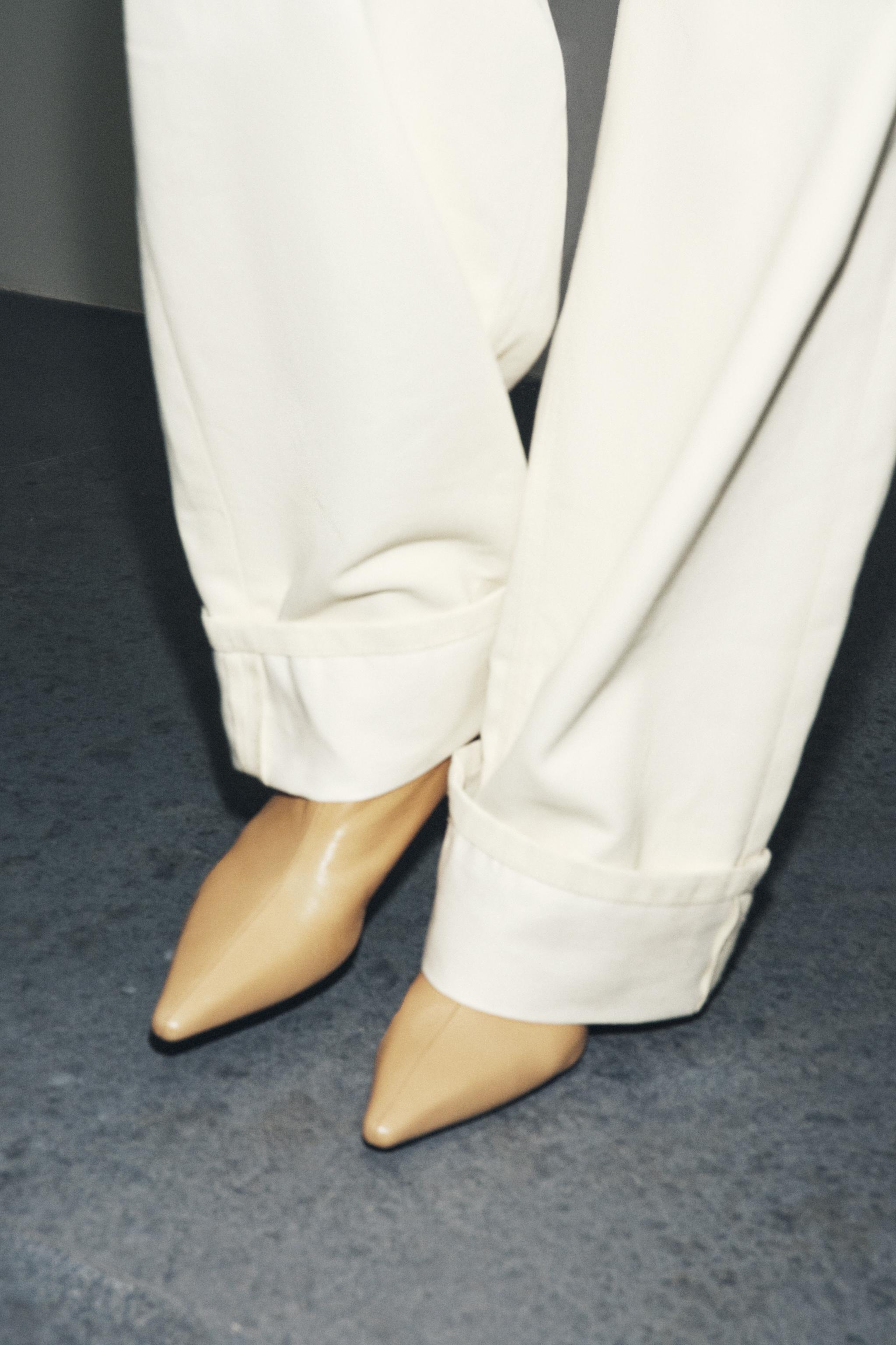 LEATHER HEELED ANKLE BOOTS