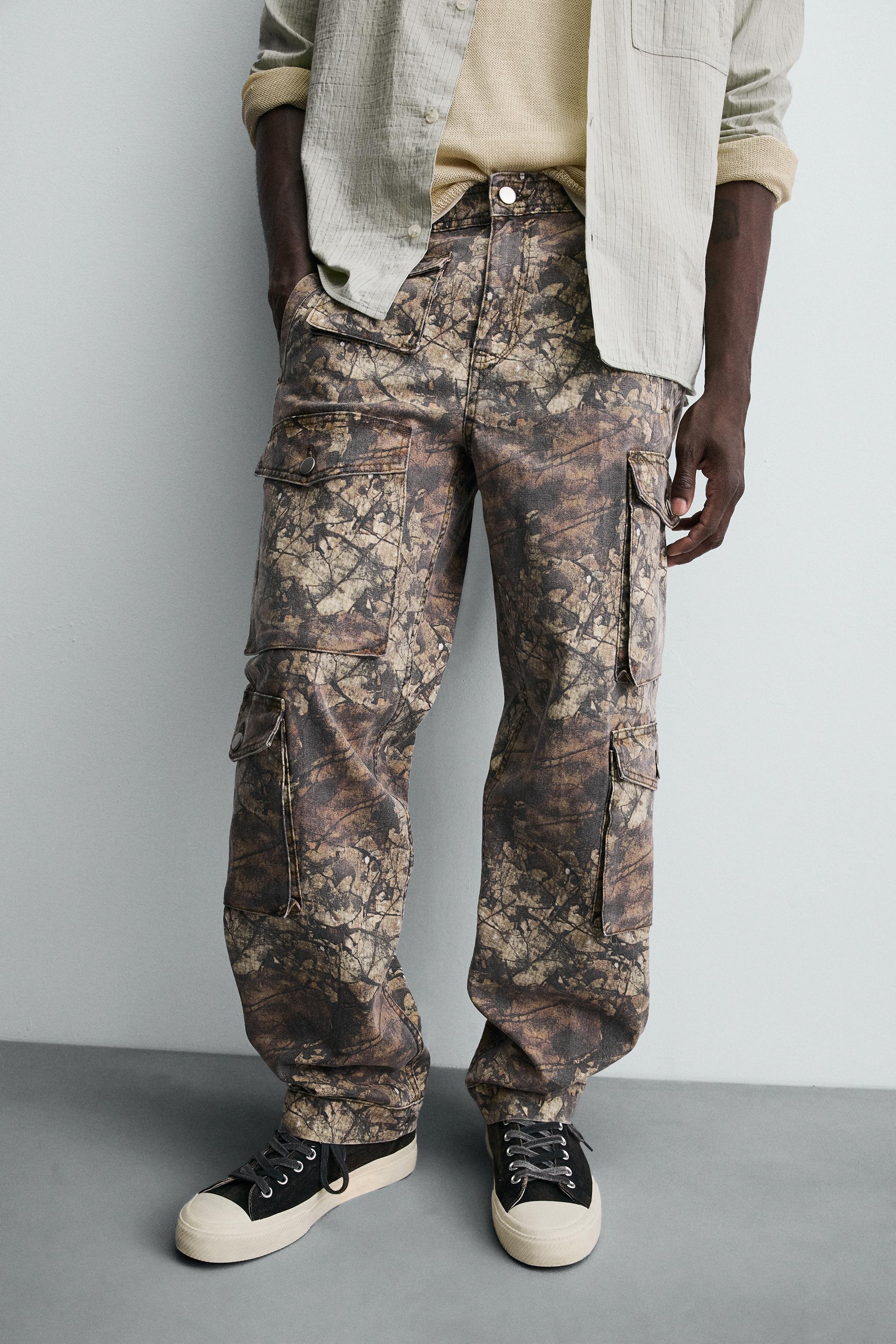 ABSTRACT PRINT POCKET CARGO PANTS