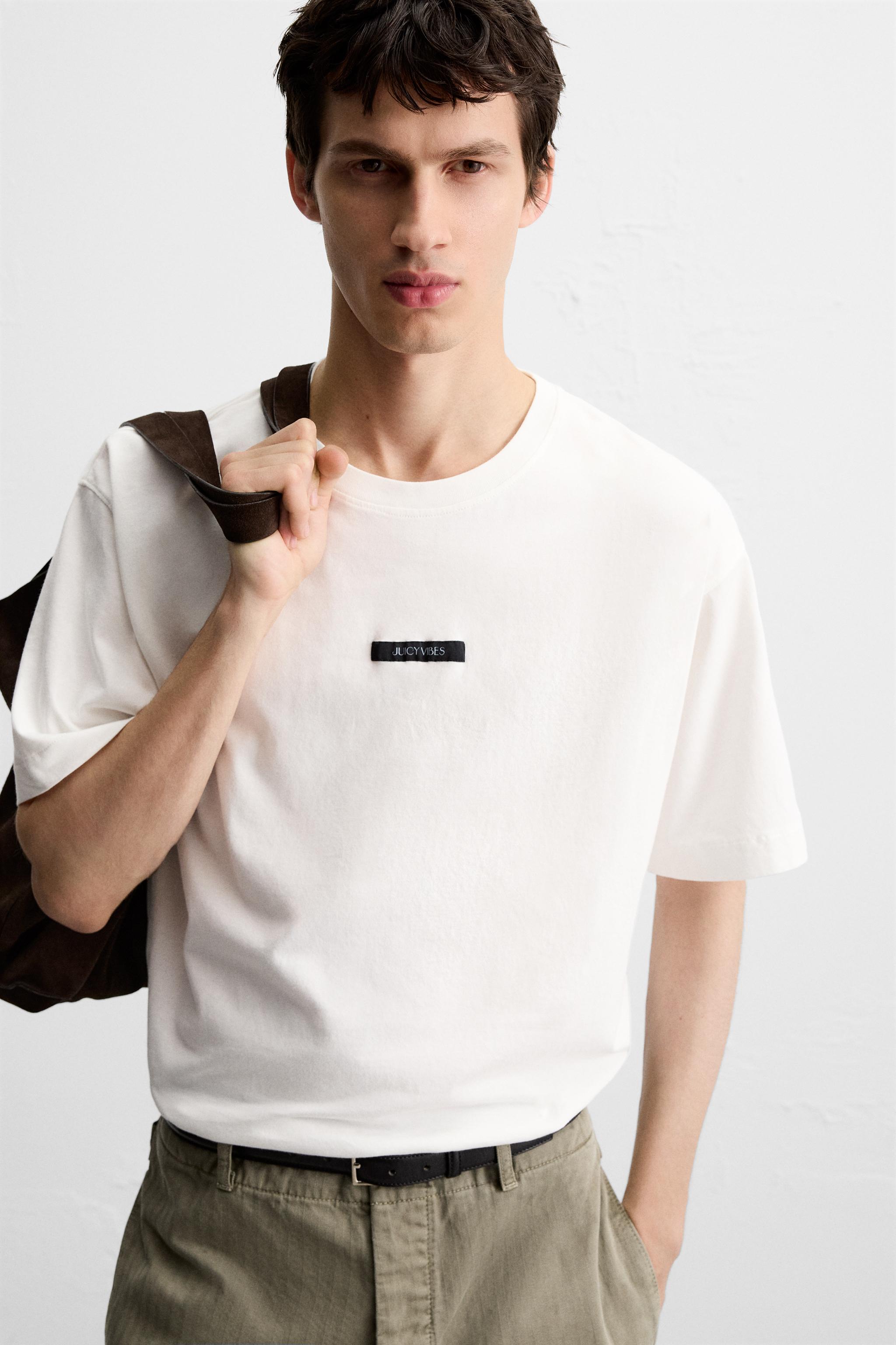 STRAWBERRY PRINT T-SHIRT