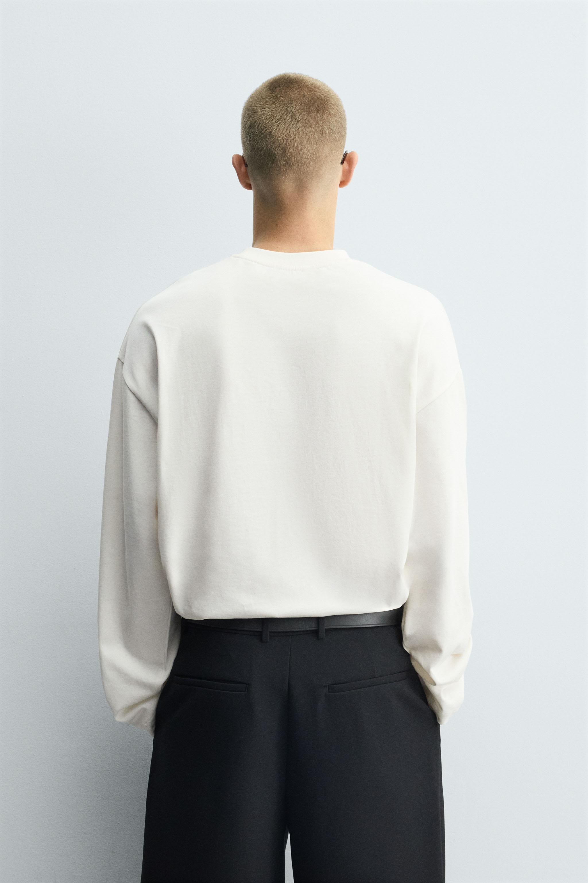 BOXY FIT EMBROIDERED T-SHIRT