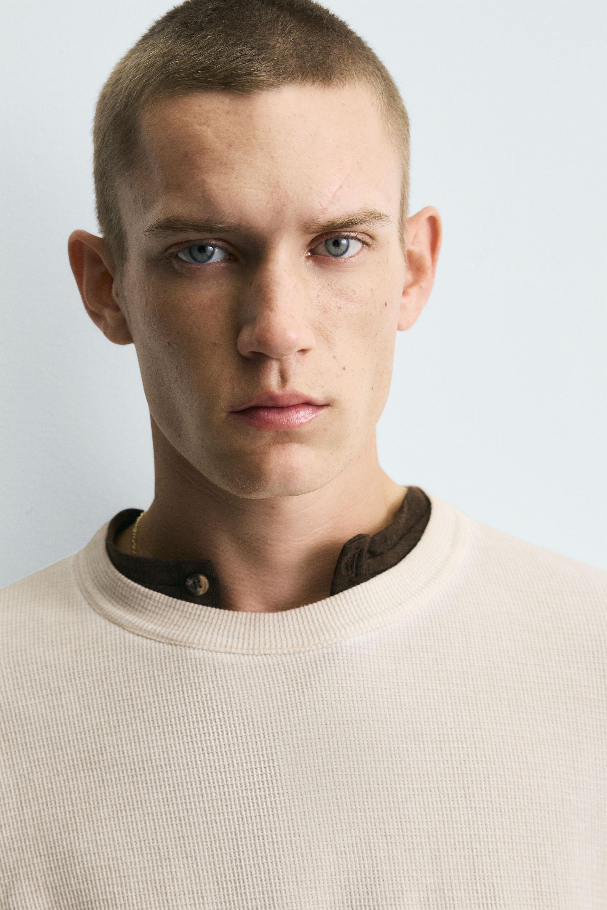 PRINTED KNIT T-SHIRT