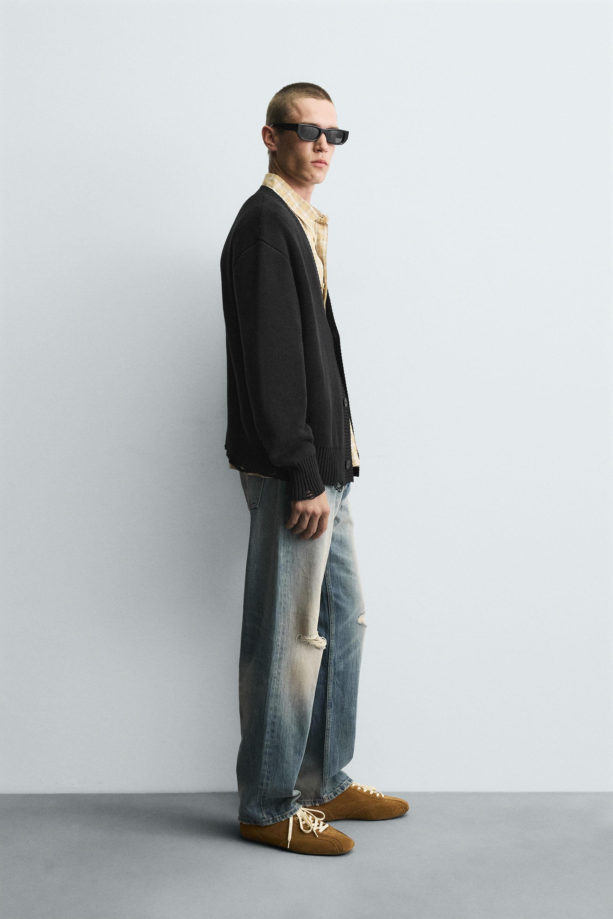 DISTRESSED RIBBED CARDIGAN