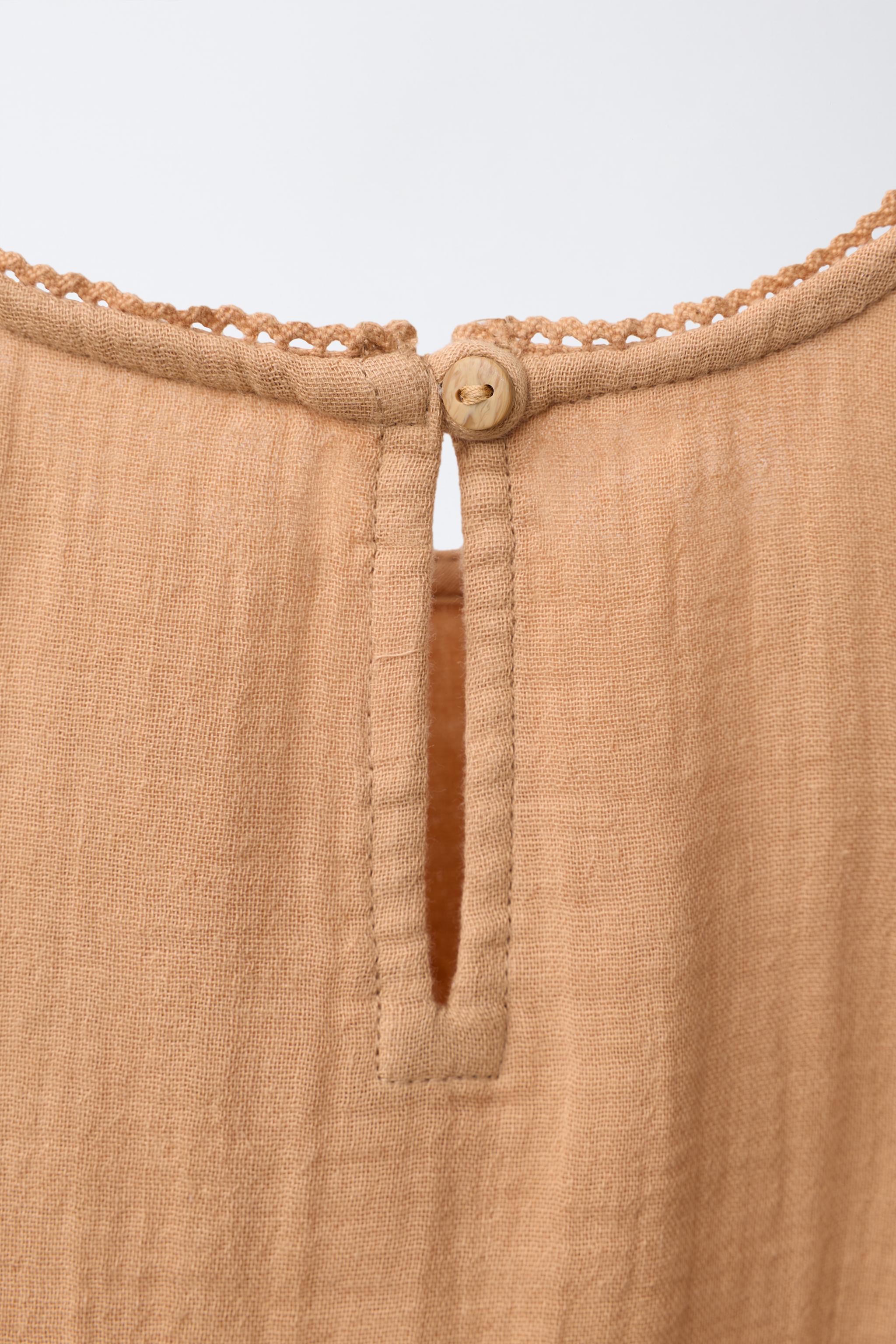 EMBROIDERED FLORAL TEXTURED BLOUSE